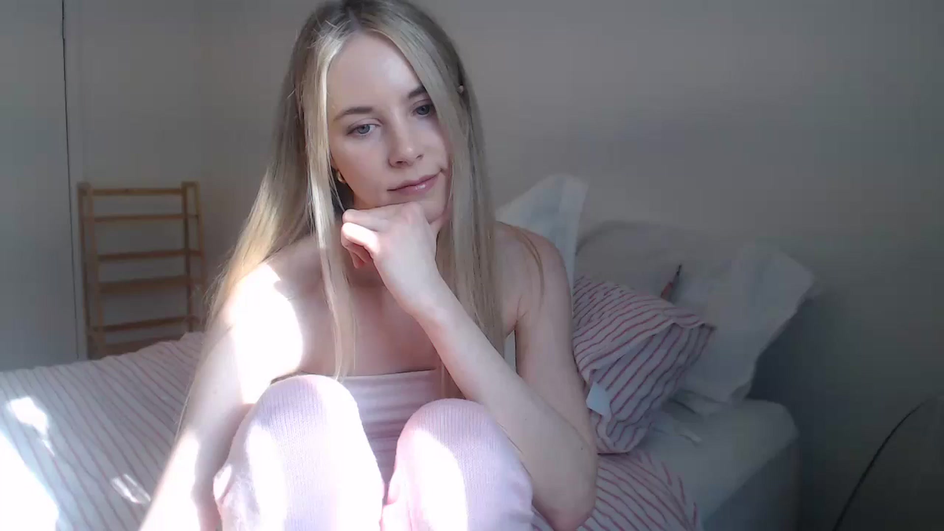 Gallery image thumbnail from Banansmoothie's myfreecams stream on, 01/31/2026, 18:14 image 7 of 20