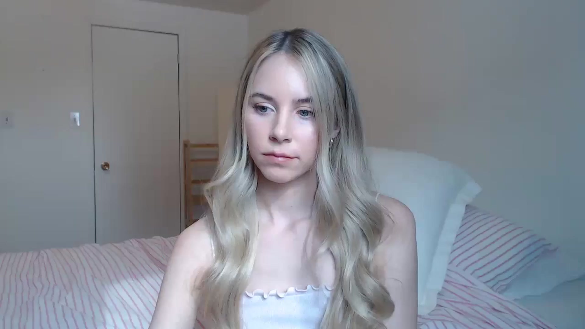 Gallery image thumbnail from Banansmoothie's myfreecams stream on, 02/13/2026, 18:40 image 16 of 20