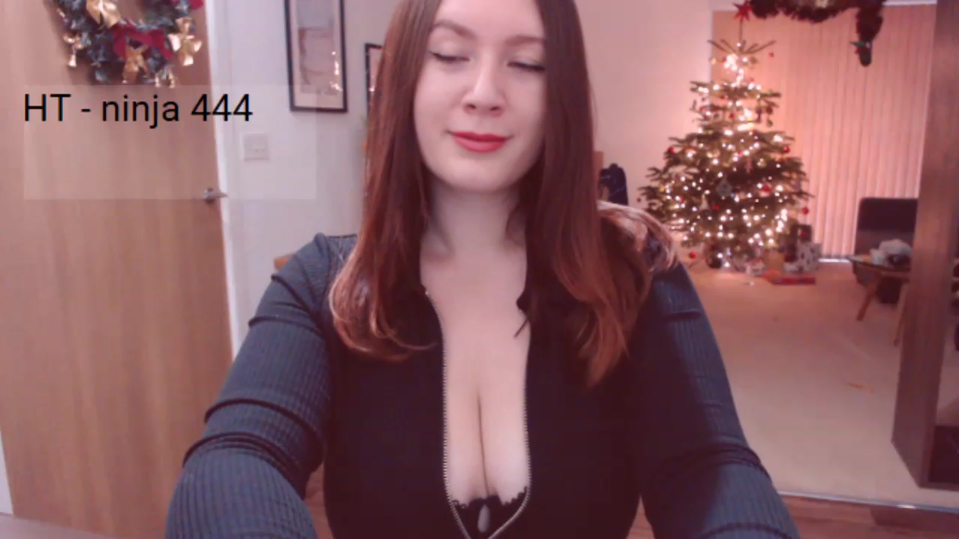 Gallery image thumbnail from Bandett's myfreecams stream on, 12/17/2022, 14:05 image 16 of 20