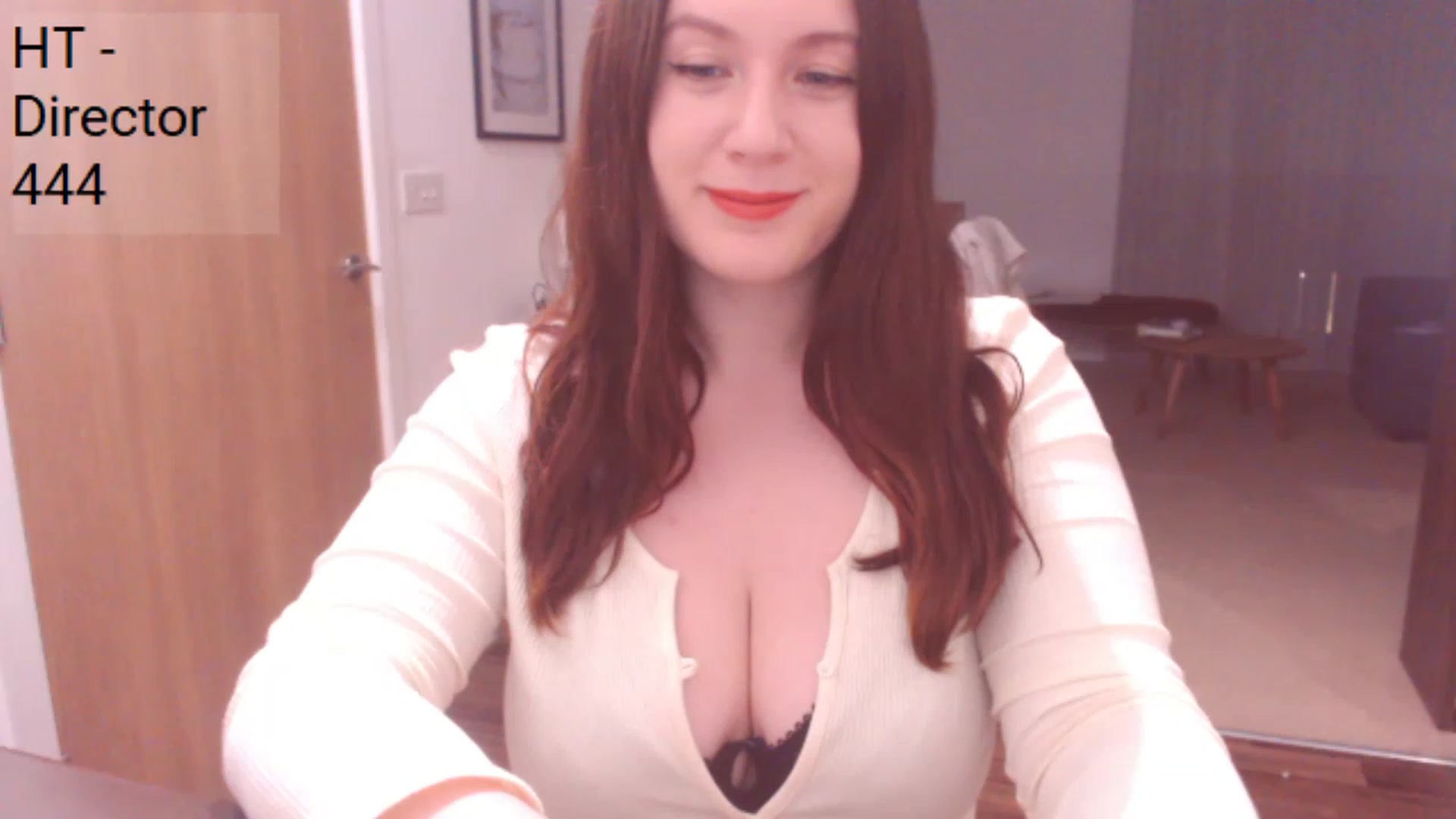 Gallery image thumbnail from Bandett's myfreecams stream on, 04/06/2023, 21:21 image 5 of 20