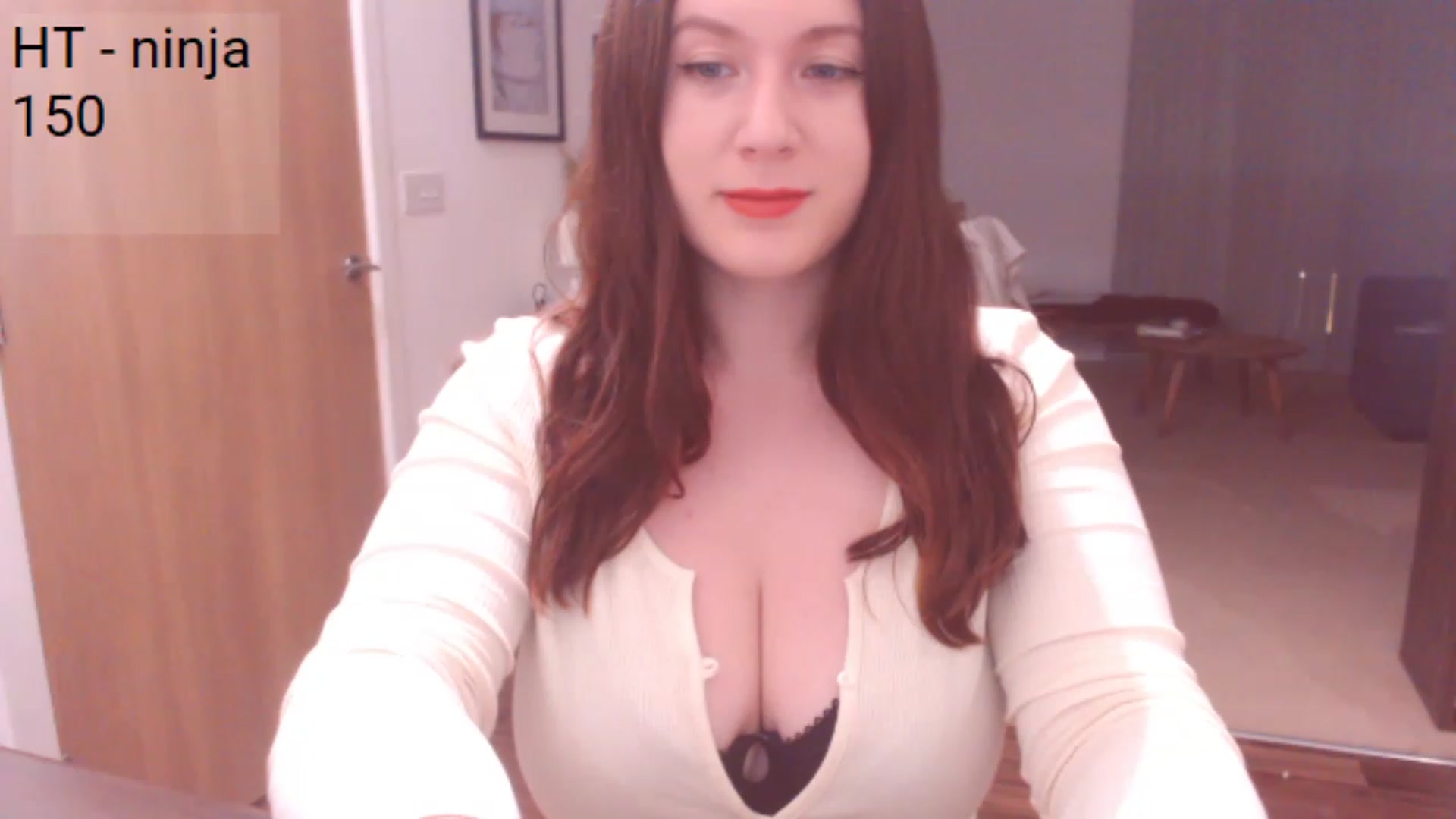 Gallery image thumbnail from Bandett's myfreecams stream on, 04/06/2023, 21:21 image 1 of 20