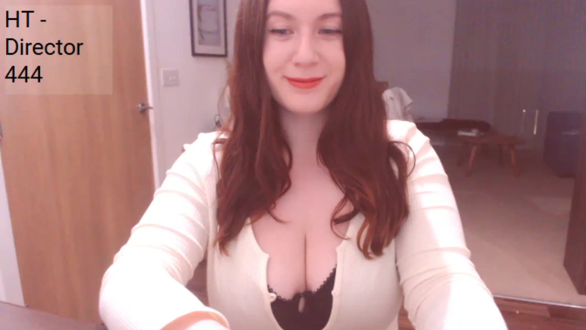 Gallery image thumbnail from Bandett's myfreecams stream on, 04/06/2023, 21:21 image 6 of 20