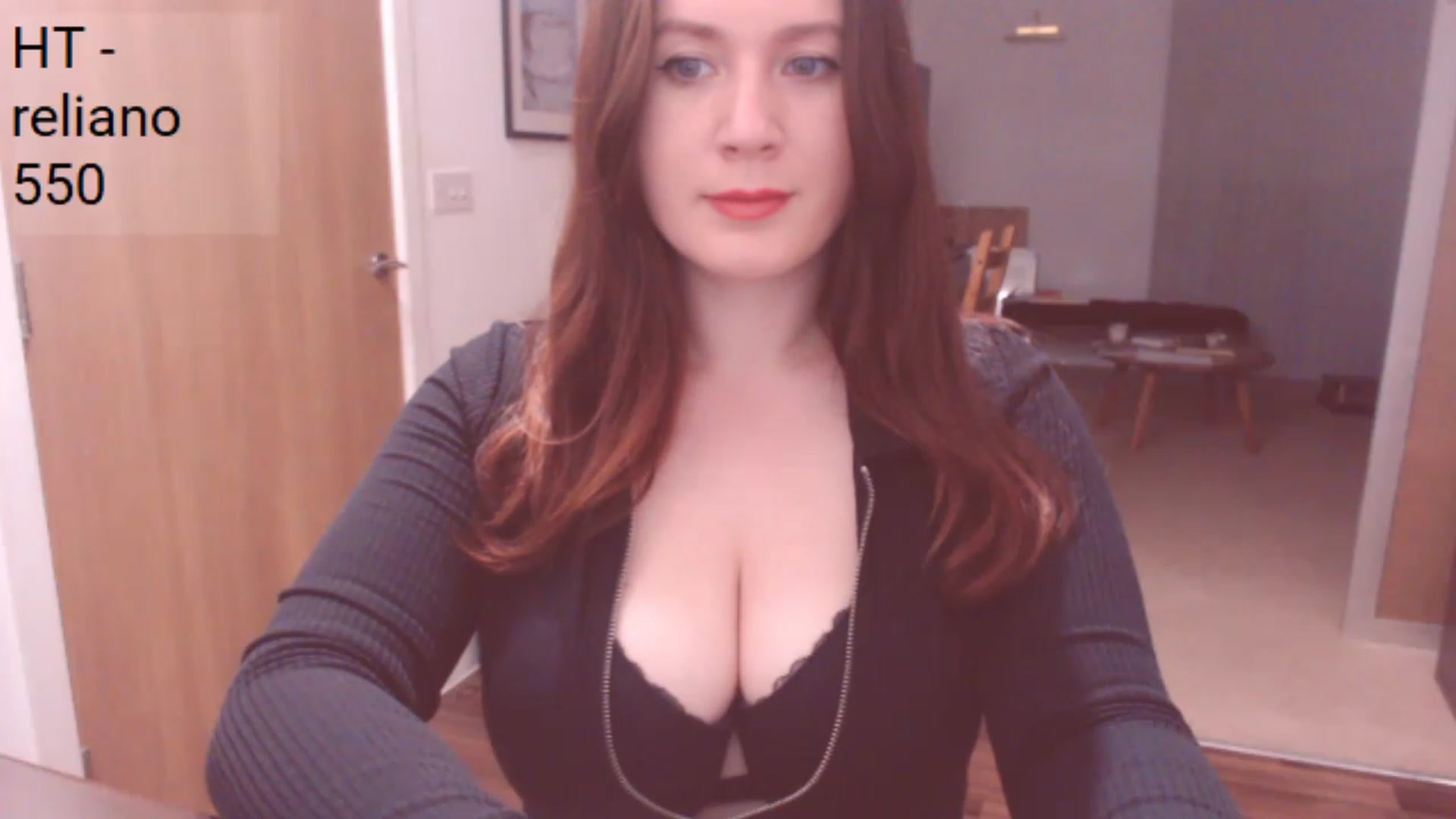 Gallery image thumbnail from Bandett's myfreecams stream on, 05/01/2023, 20:30 image 4 of 20