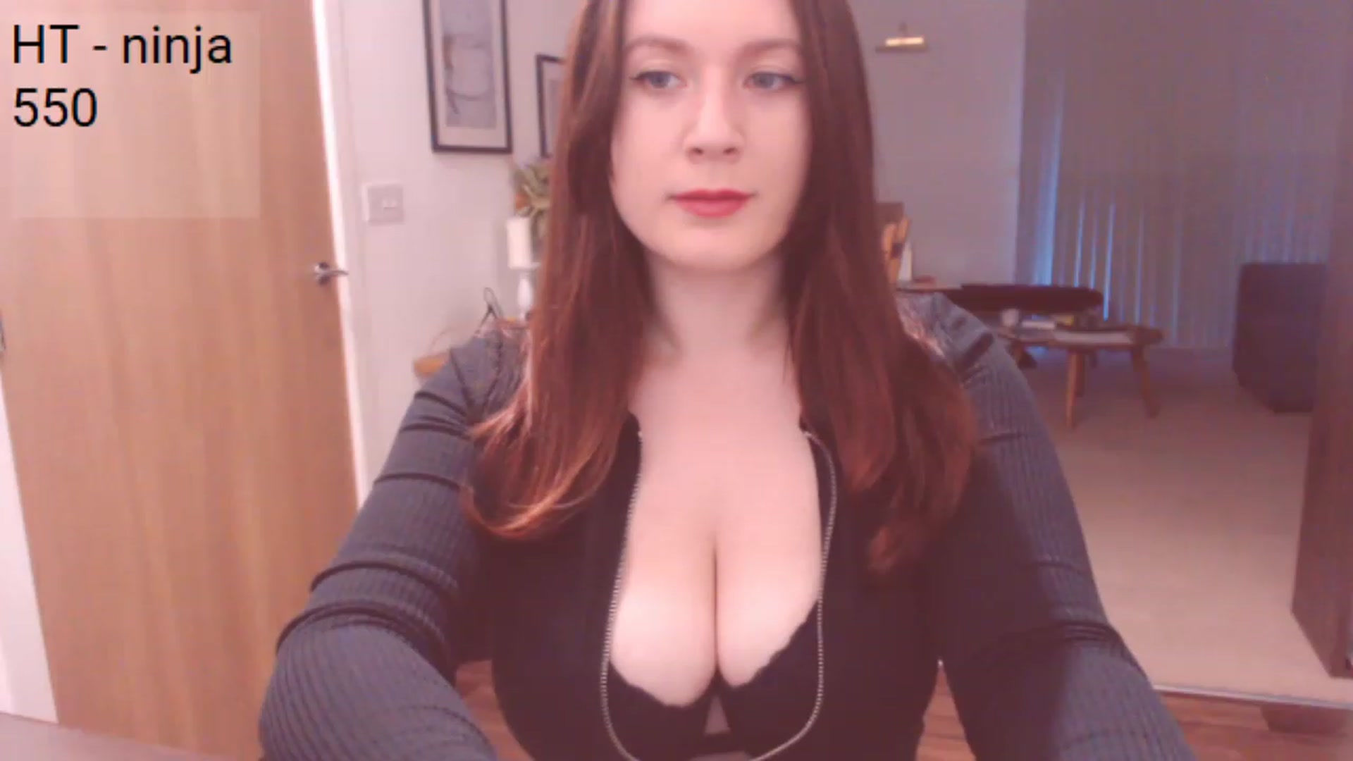 Gallery image thumbnail from Bandett's myfreecams stream on, 05/03/2023, 19:30 image 14 of 20