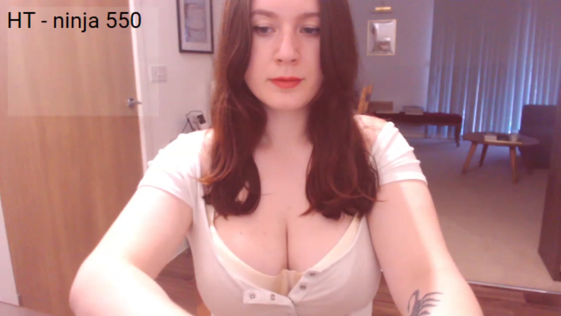 Gallery image thumbnail from Bandett's myfreecams stream on, 06/12/2023, 20:07 image 20 of 20