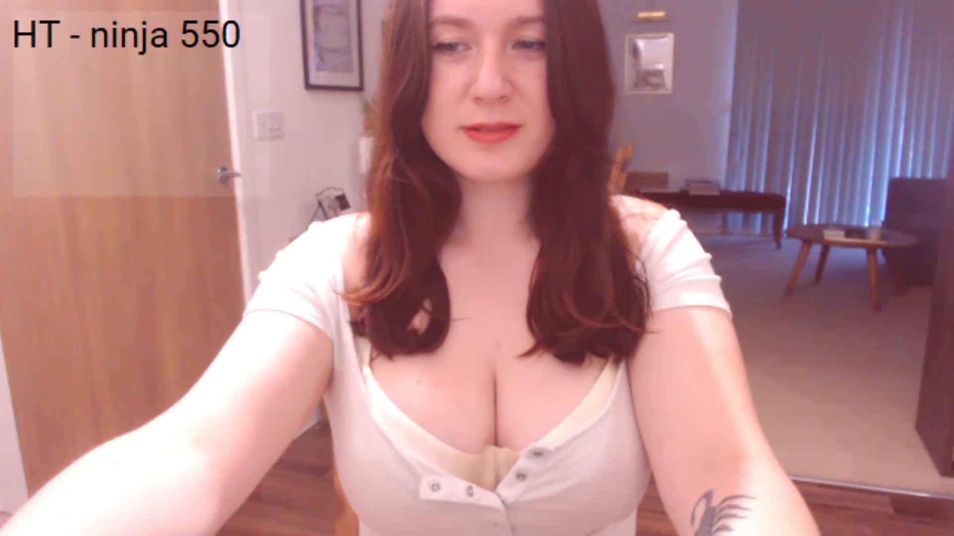 Gallery image thumbnail from Bandett's myfreecams stream on, 06/12/2023, 20:07 image 19 of 20