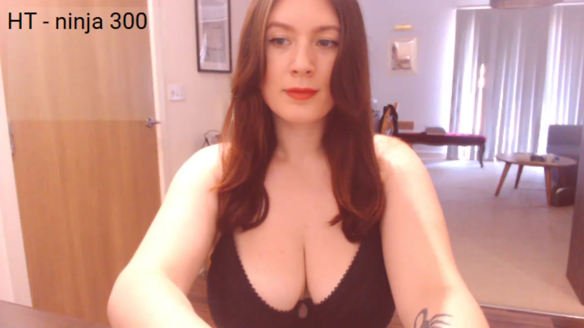 Gallery image thumbnail from Bandett's myfreecams stream on, 06/14/2023, 16:46 image 15 of 20