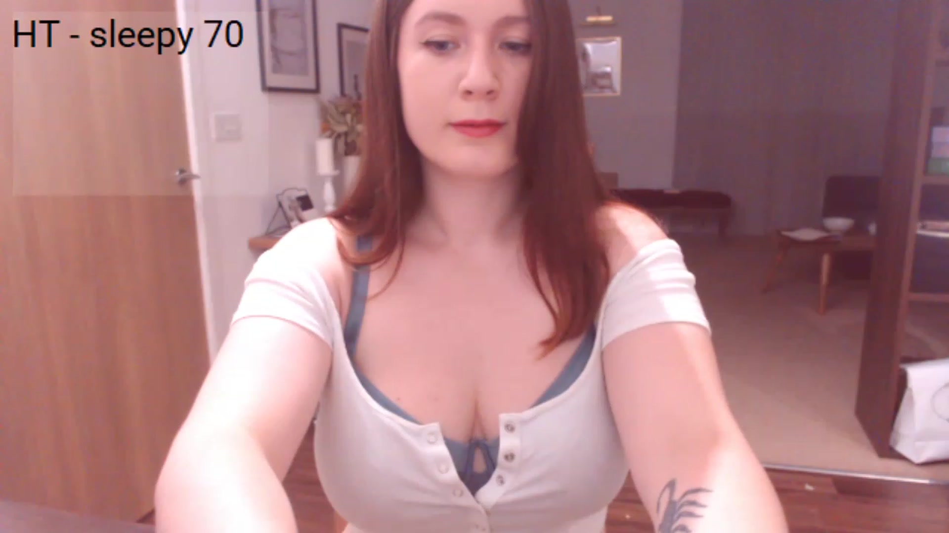 Gallery image thumbnail from Bandett's myfreecams stream on, 06/20/2023, 21:00 image 18 of 20