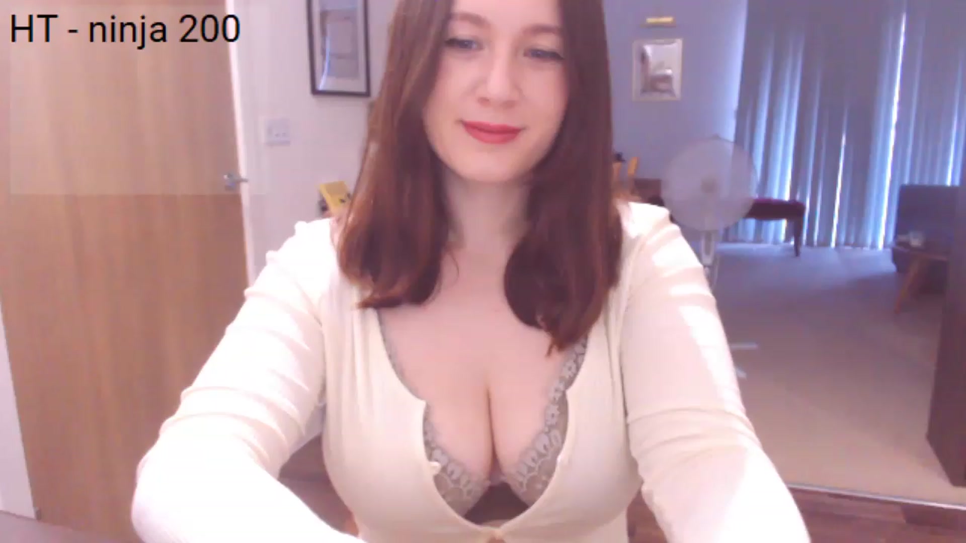 Gallery image thumbnail from Bandett's myfreecams stream on, 07/28/2023, 19:43 image 3 of 20