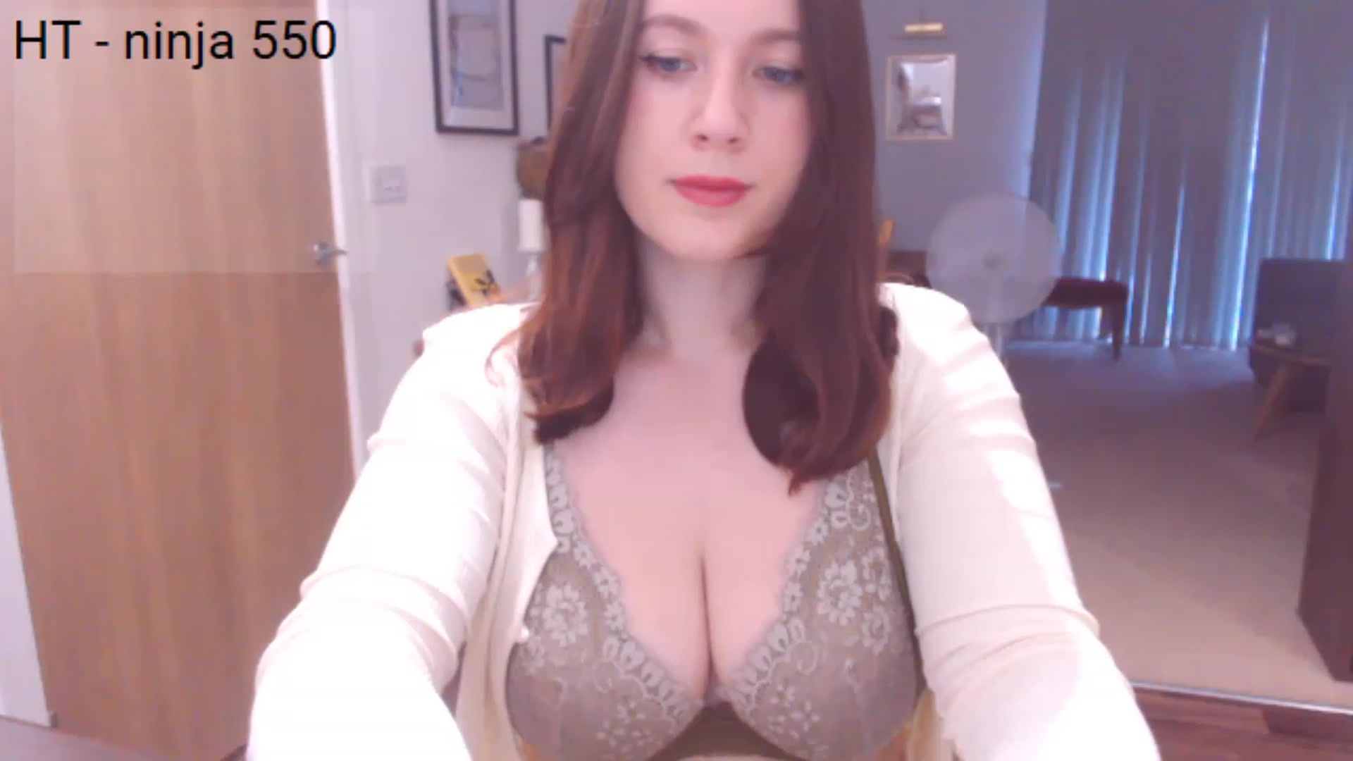 Gallery image thumbnail from Bandett's myfreecams stream on, 07/28/2023, 19:43 image 18 of 20
