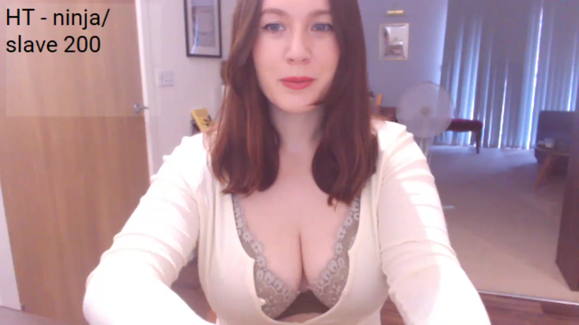 Gallery image thumbnail from Bandett's myfreecams stream on, 07/28/2023, 19:43 image 6 of 20