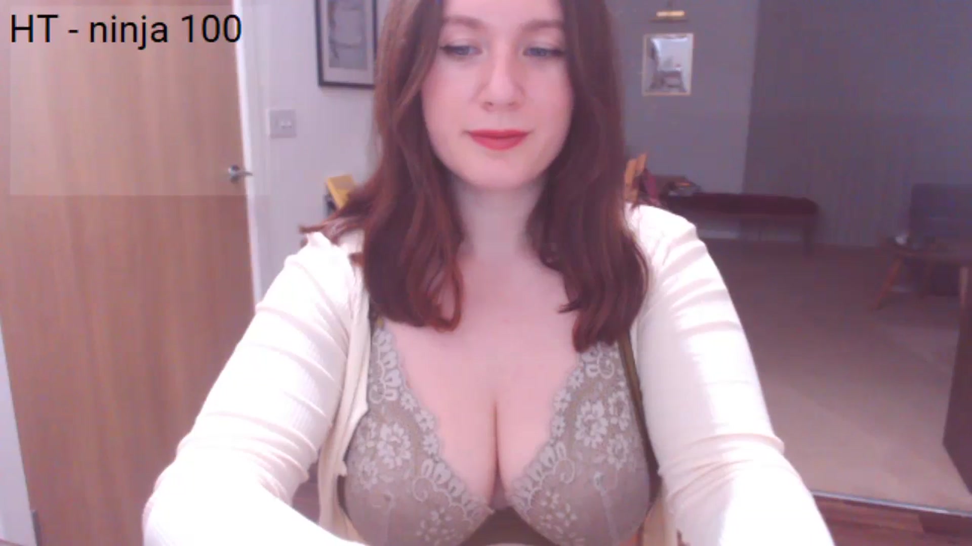 Gallery image thumbnail from Bandett's myfreecams stream on, 07/30/2023, 21:52 image 14 of 20