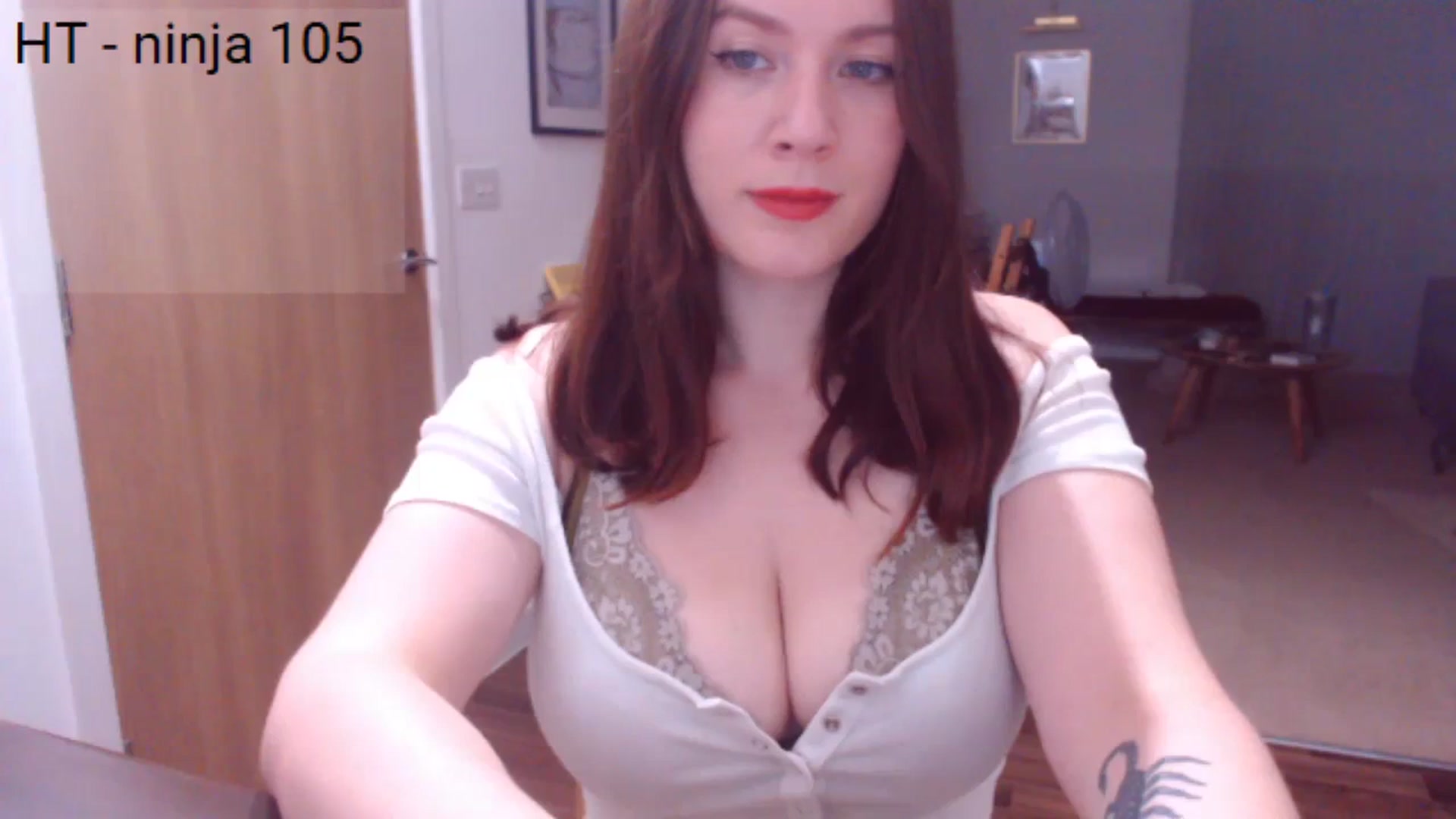 Gallery image thumbnail from Bandett's myfreecams stream on, 09/01/2023, 20:56 image 2 of 20