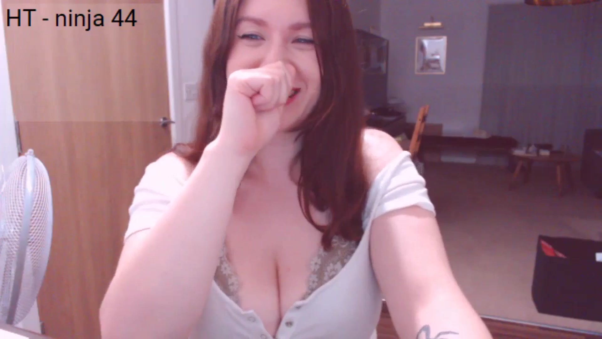 Gallery image thumbnail from Bandett's myfreecams stream on, 09/17/2023, 22:01 image 11 of 20