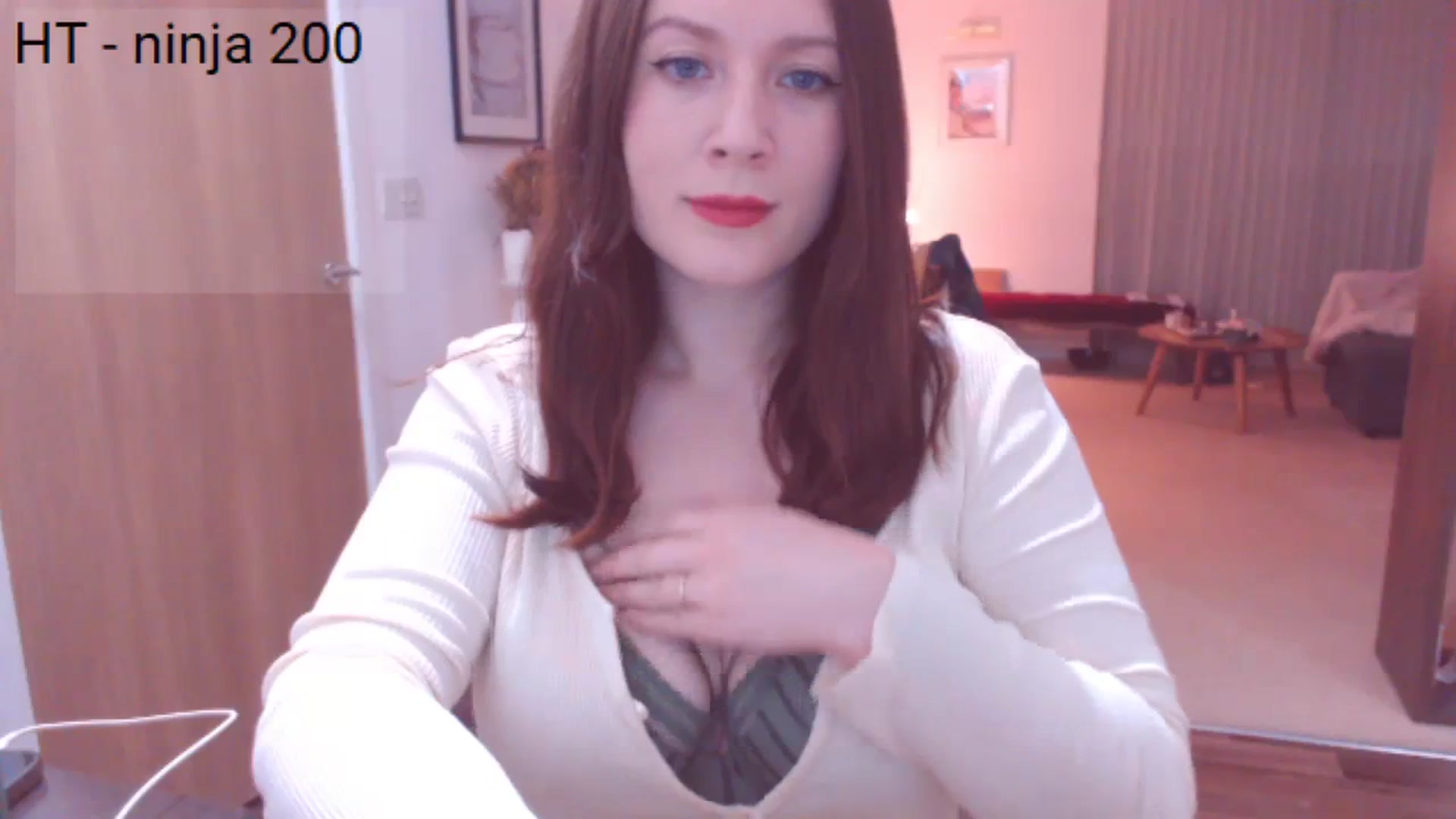 Gallery image thumbnail from Bandett's myfreecams stream on, 11/10/2023, 22:33 image 8 of 20