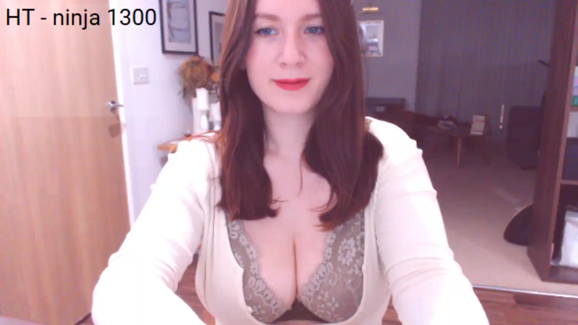 Gallery image thumbnail from Bandett's myfreecams stream on, 11/15/2023, 22:26 image 12 of 20