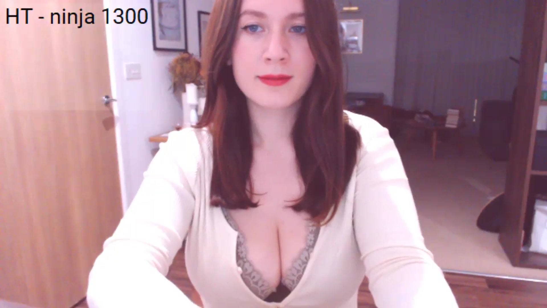 Gallery image thumbnail from Bandett's myfreecams stream on, 11/15/2023, 22:26 image 16 of 20