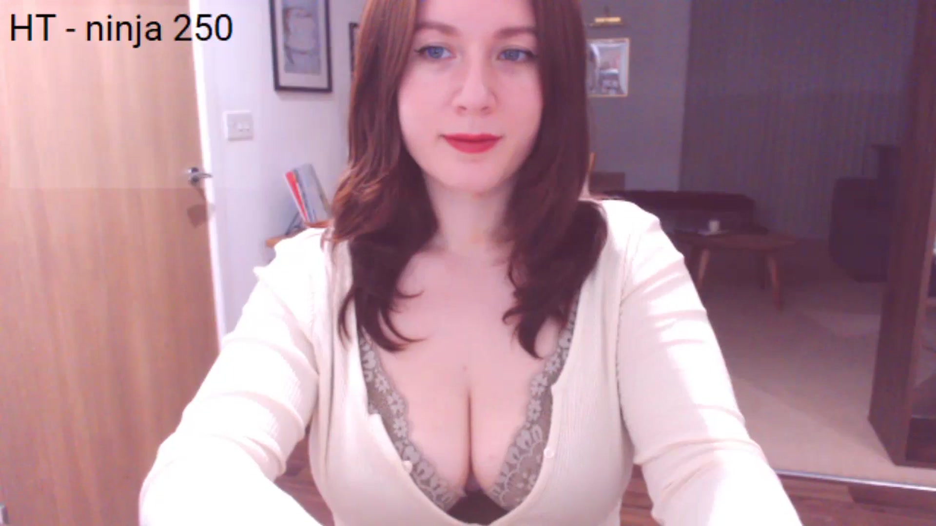 Gallery image thumbnail from Bandett's myfreecams stream on, 01/06/2024, 21:02 image 7 of 20