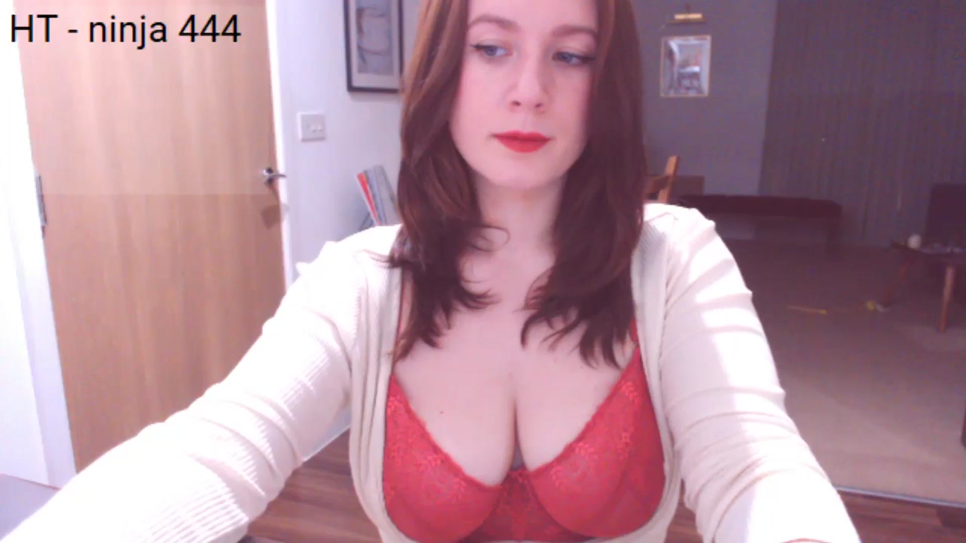 Gallery image thumbnail from Bandett's myfreecams stream on, 01/08/2024, 20:22 image 17 of 20