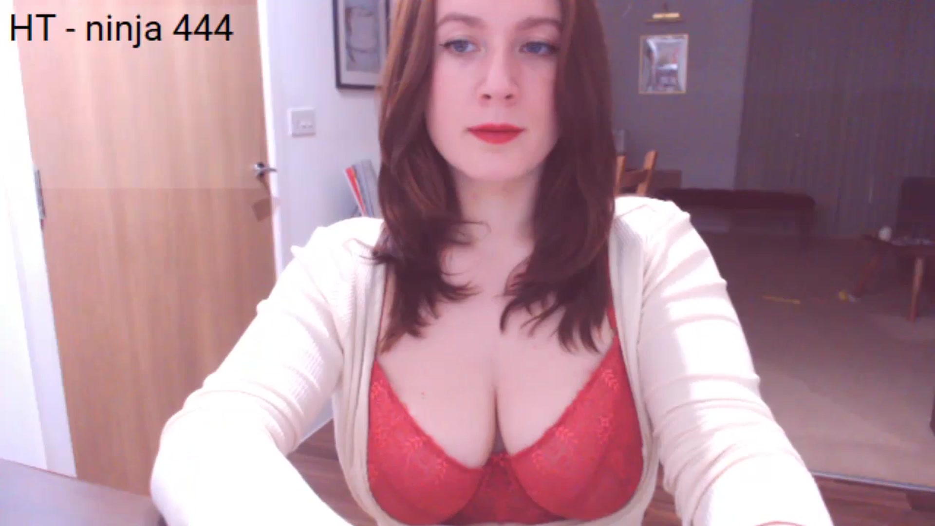 Gallery image thumbnail from Bandett's myfreecams stream on, 01/08/2024, 20:22 image 19 of 20