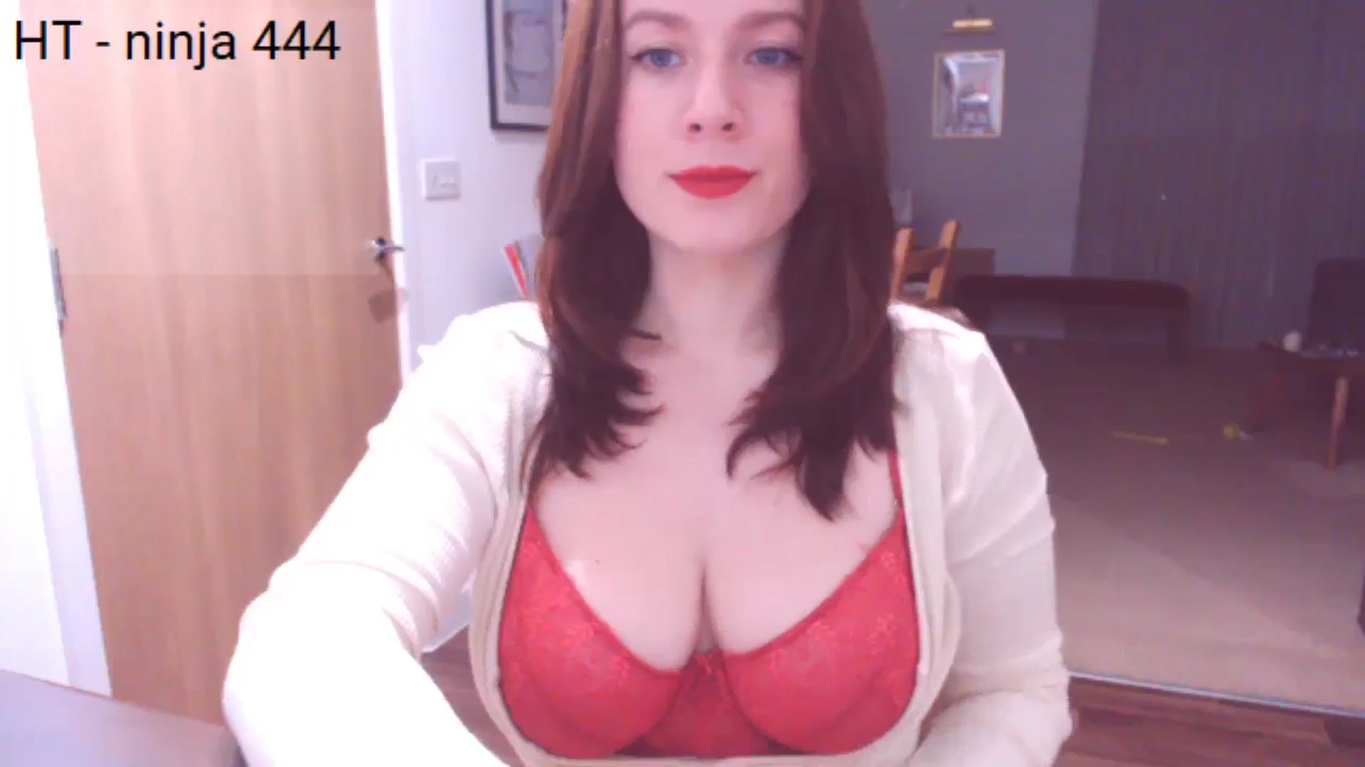 Gallery image thumbnail from Bandett's myfreecams stream on, 01/08/2024, 20:22 image 4 of 20