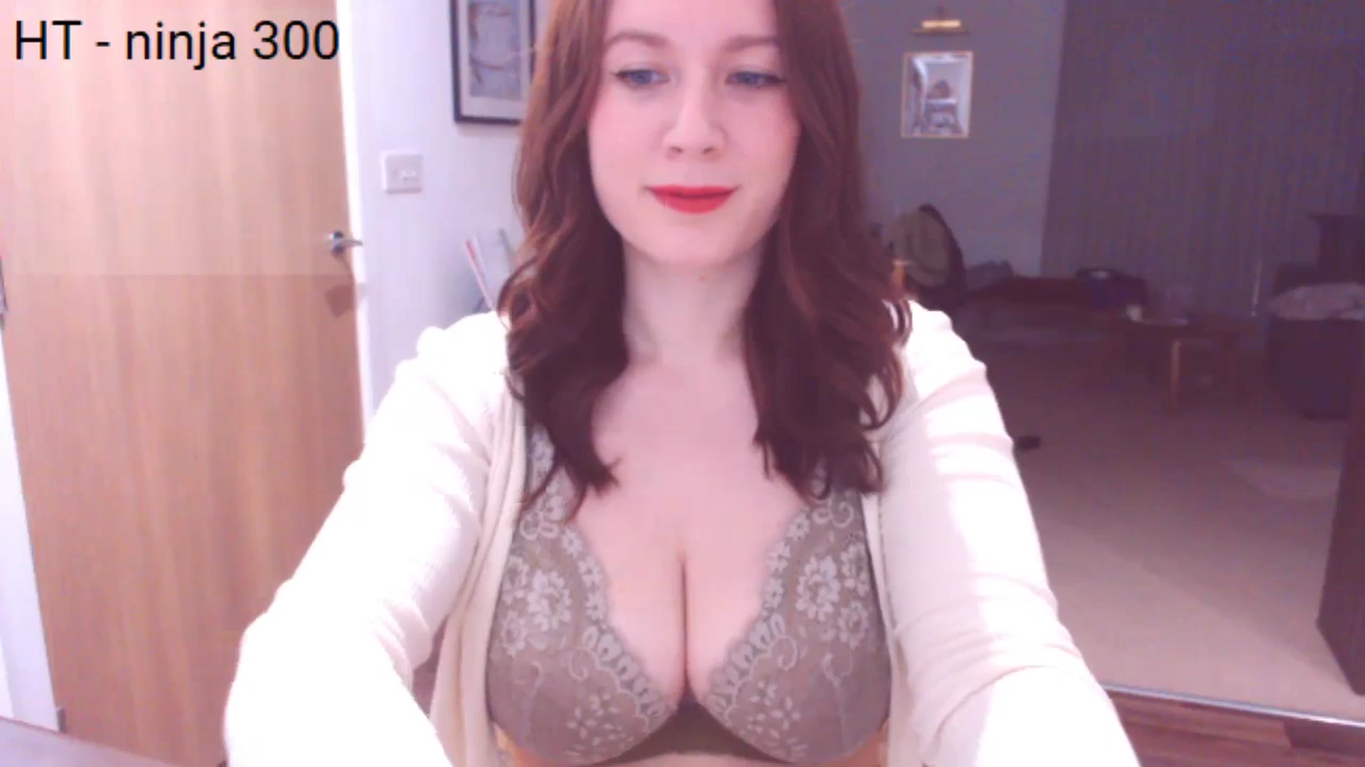 Gallery image thumbnail from Bandett's myfreecams stream on, 01/23/2024, 21:30 image 7 of 20