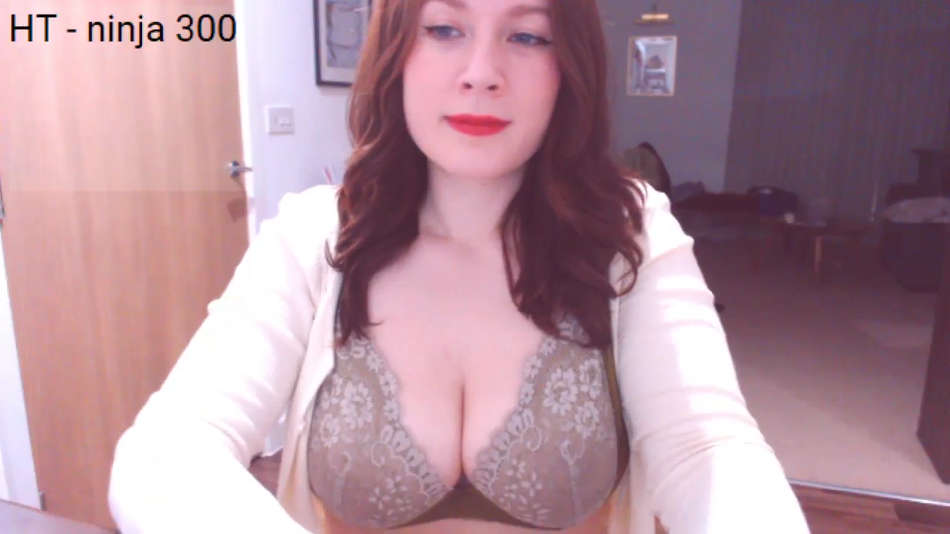 Gallery image thumbnail from Bandett's myfreecams stream on, 01/23/2024, 21:30 image 9 of 20