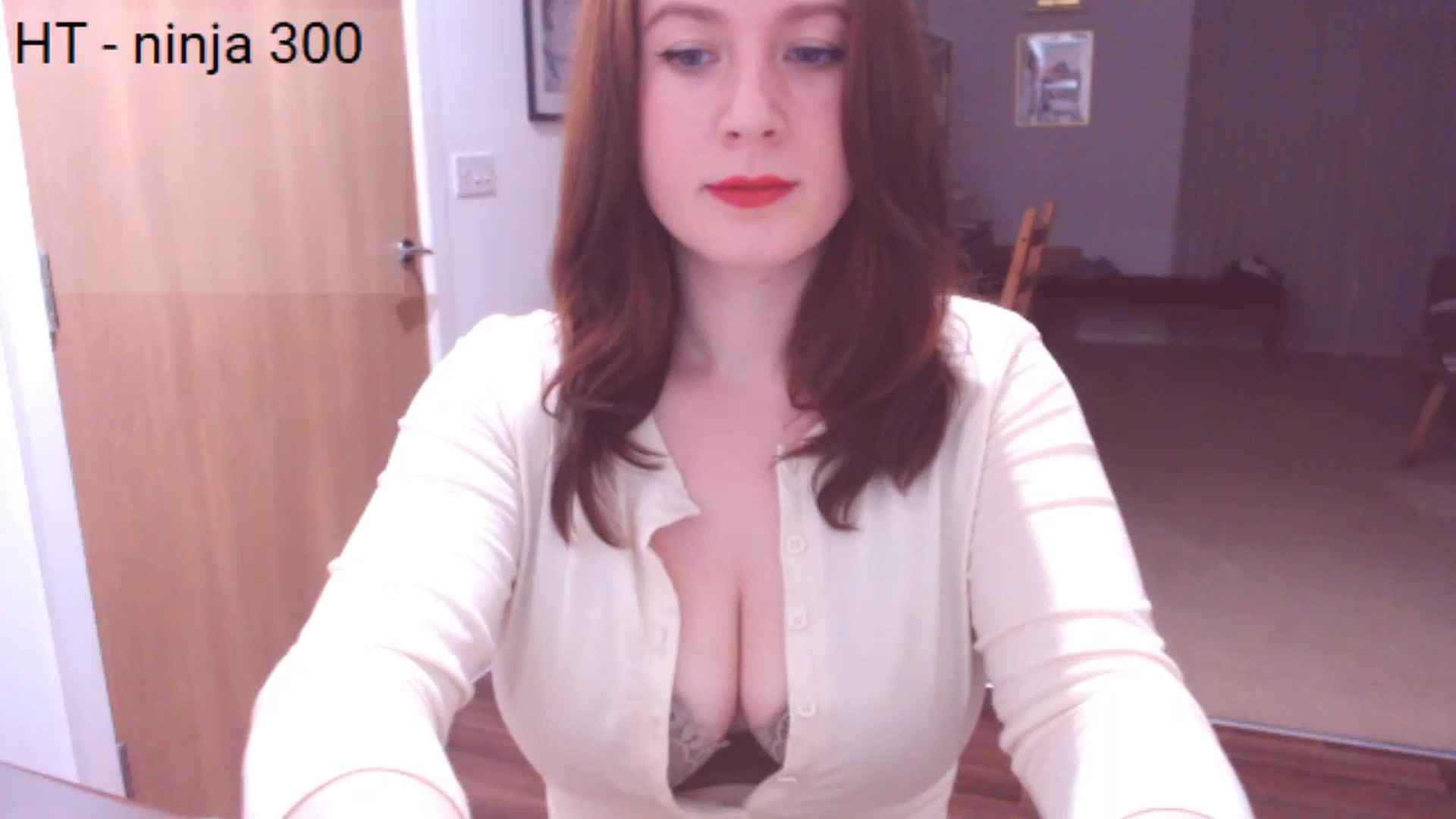 Gallery image thumbnail from Bandett's myfreecams stream on, 01/28/2024, 20:12 image 4 of 20