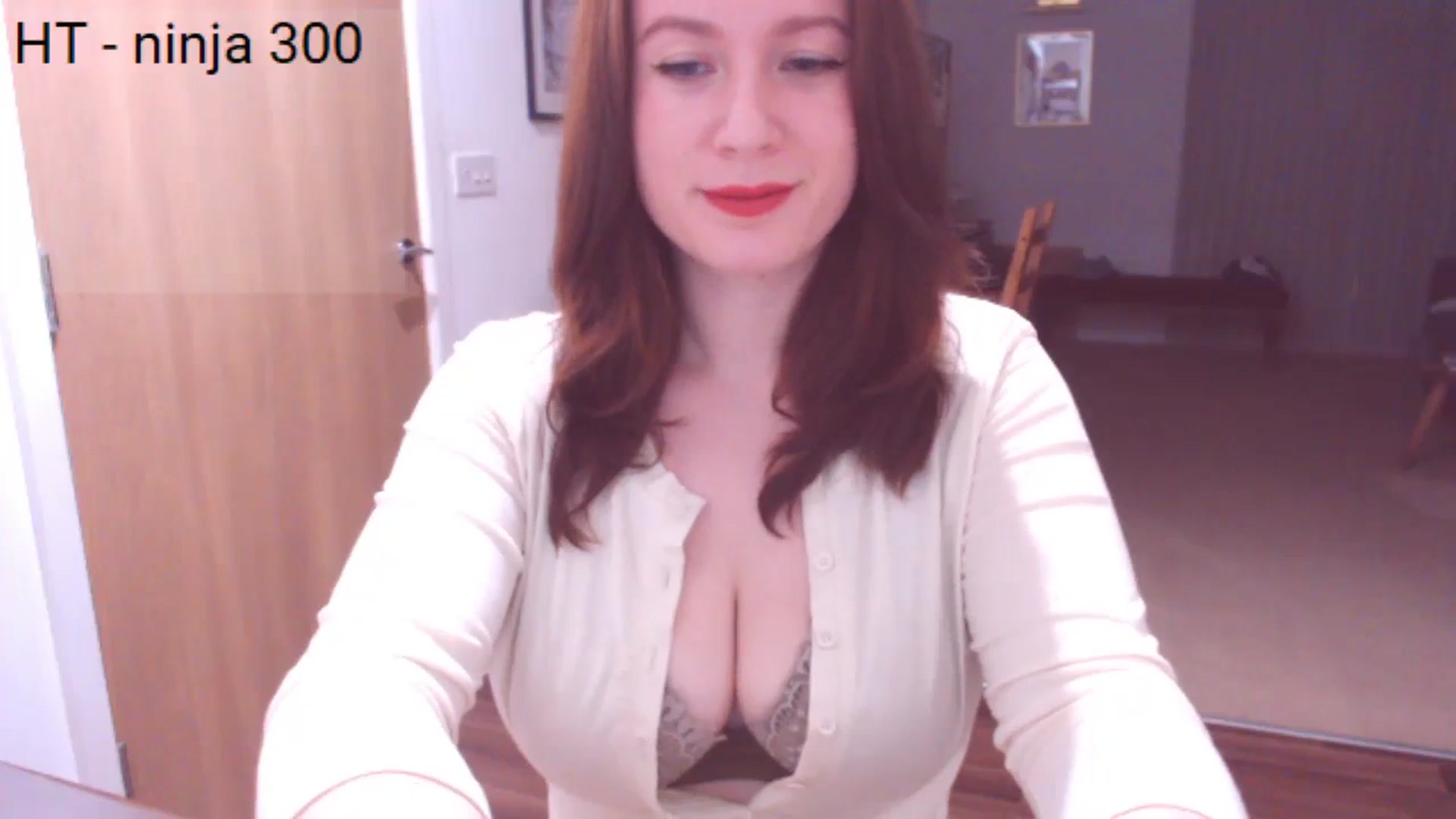 Gallery image thumbnail from Bandett's myfreecams stream on, 01/28/2024, 20:12 image 13 of 20