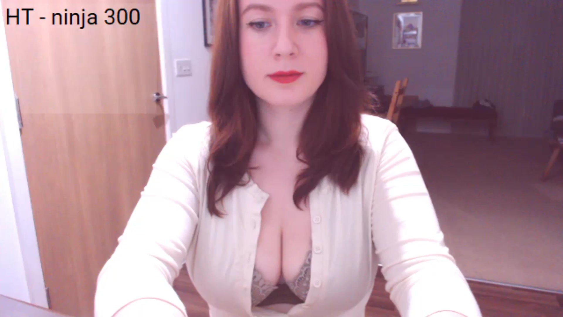 Gallery image thumbnail from Bandett's myfreecams stream on, 01/28/2024, 20:12 image 12 of 20