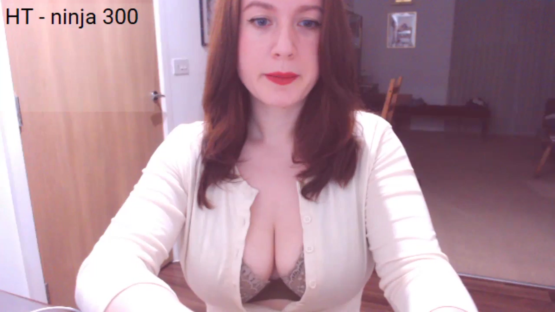 Gallery image thumbnail from Bandett's myfreecams stream on, 01/28/2024, 20:12 image 8 of 20