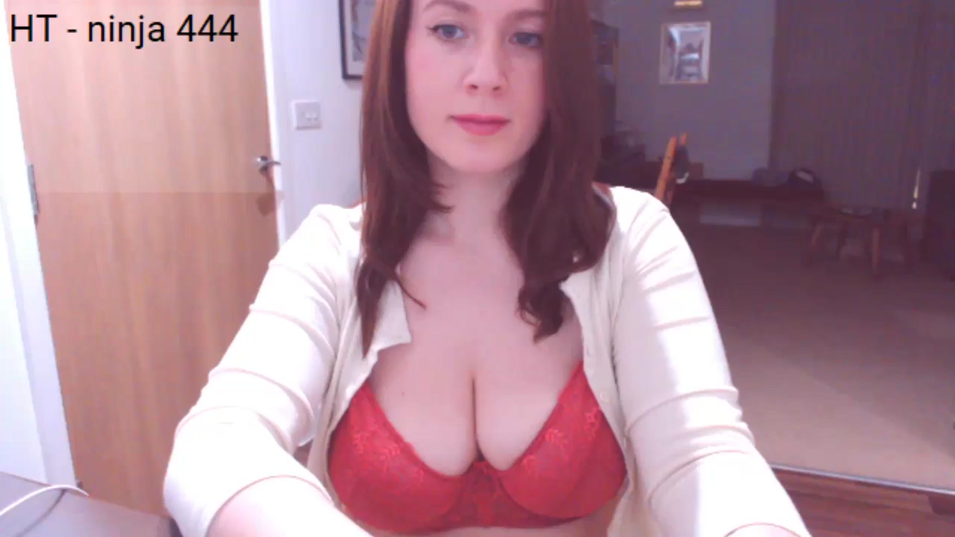 Gallery image thumbnail from Bandett's myfreecams stream on, 02/07/2024, 22:06 image 4 of 20