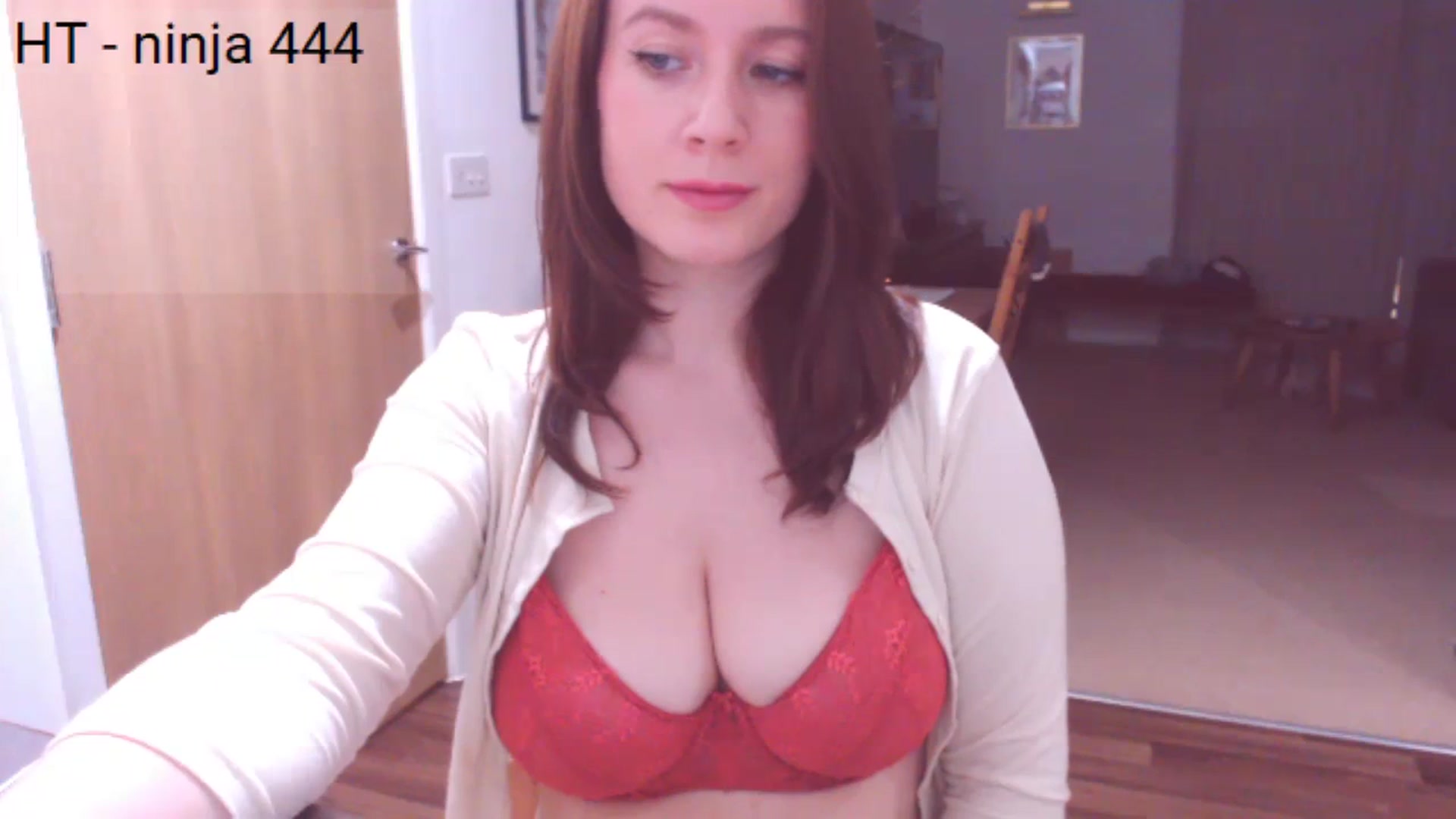 Gallery image thumbnail from Bandett's myfreecams stream on, 02/07/2024, 22:06 image 15 of 20