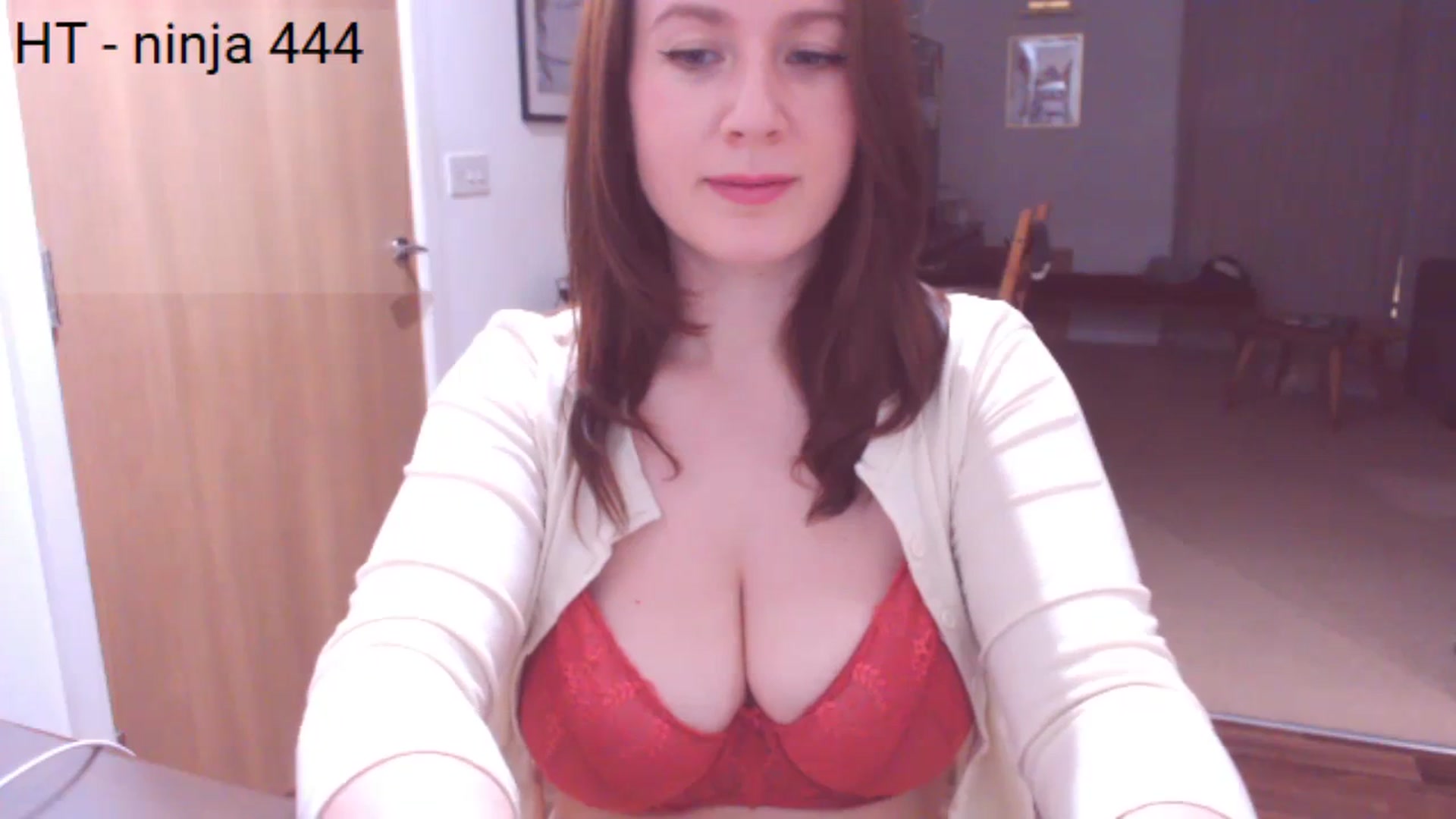 Gallery image thumbnail from Bandett's myfreecams stream on, 02/07/2024, 22:06 image 7 of 20