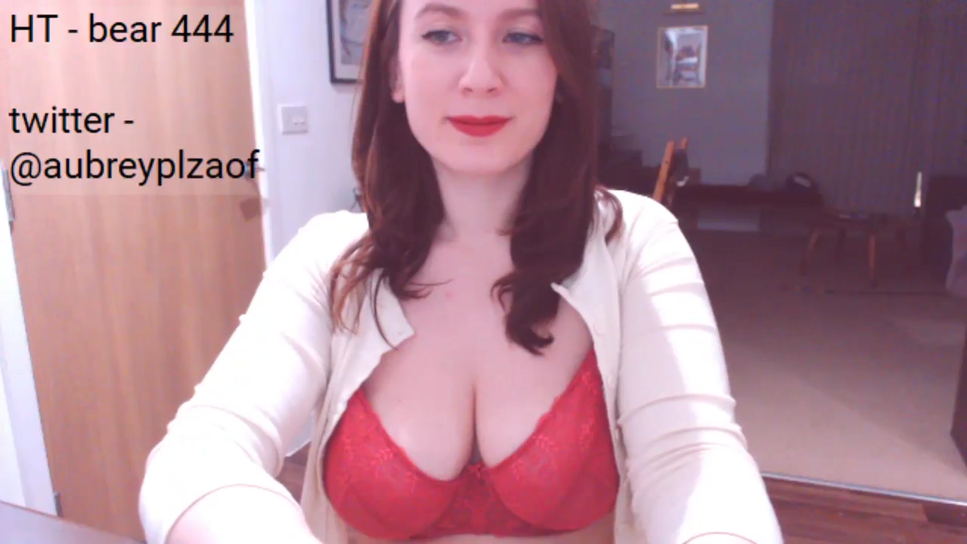 Gallery image thumbnail from Bandett's myfreecams stream on, 02/08/2024, 22:00 image 17 of 20