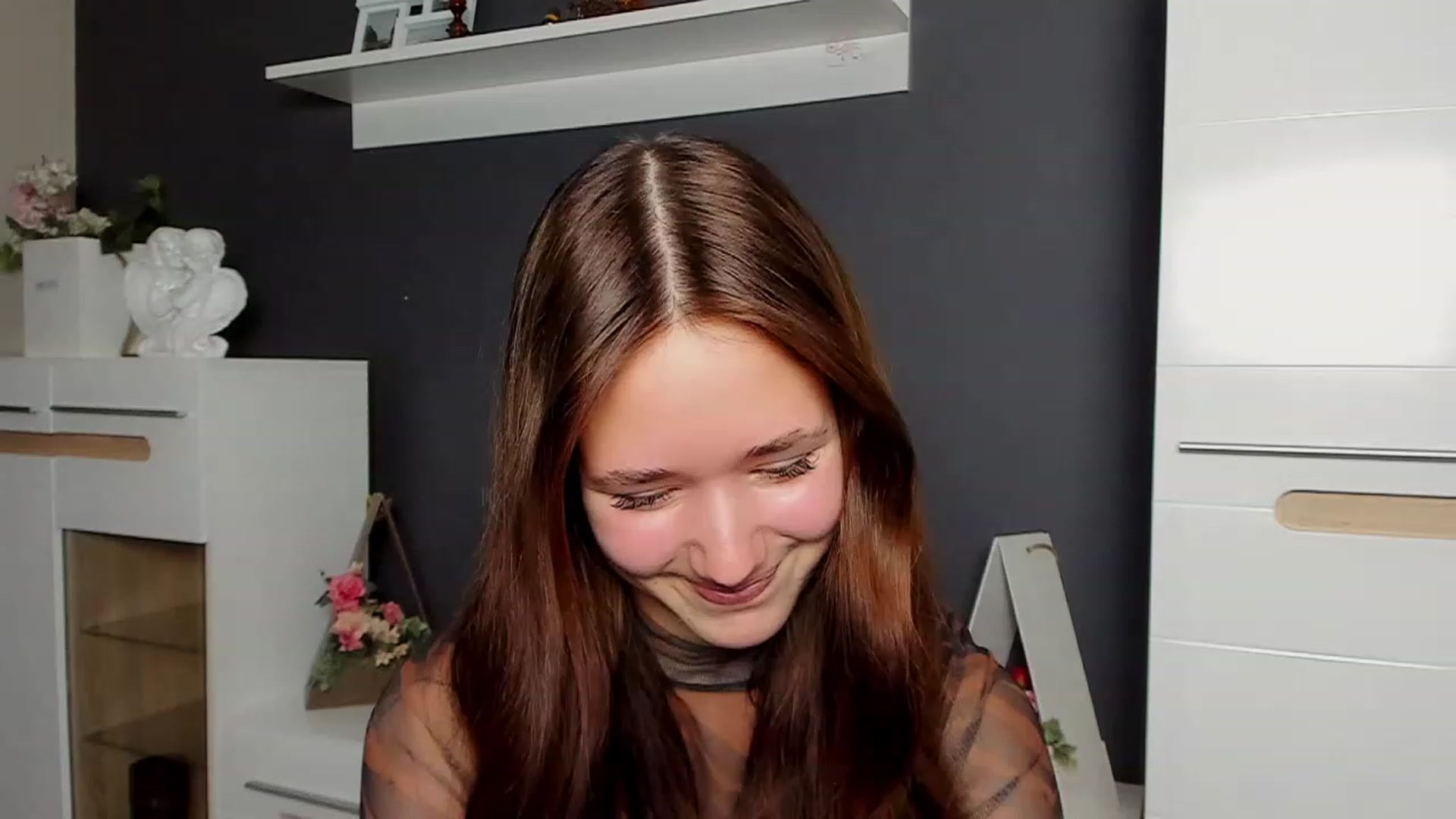 Gallery image thumbnail from Bansheee's myfreecams stream on, 12/23/2023, 20:19 image 6 of 20