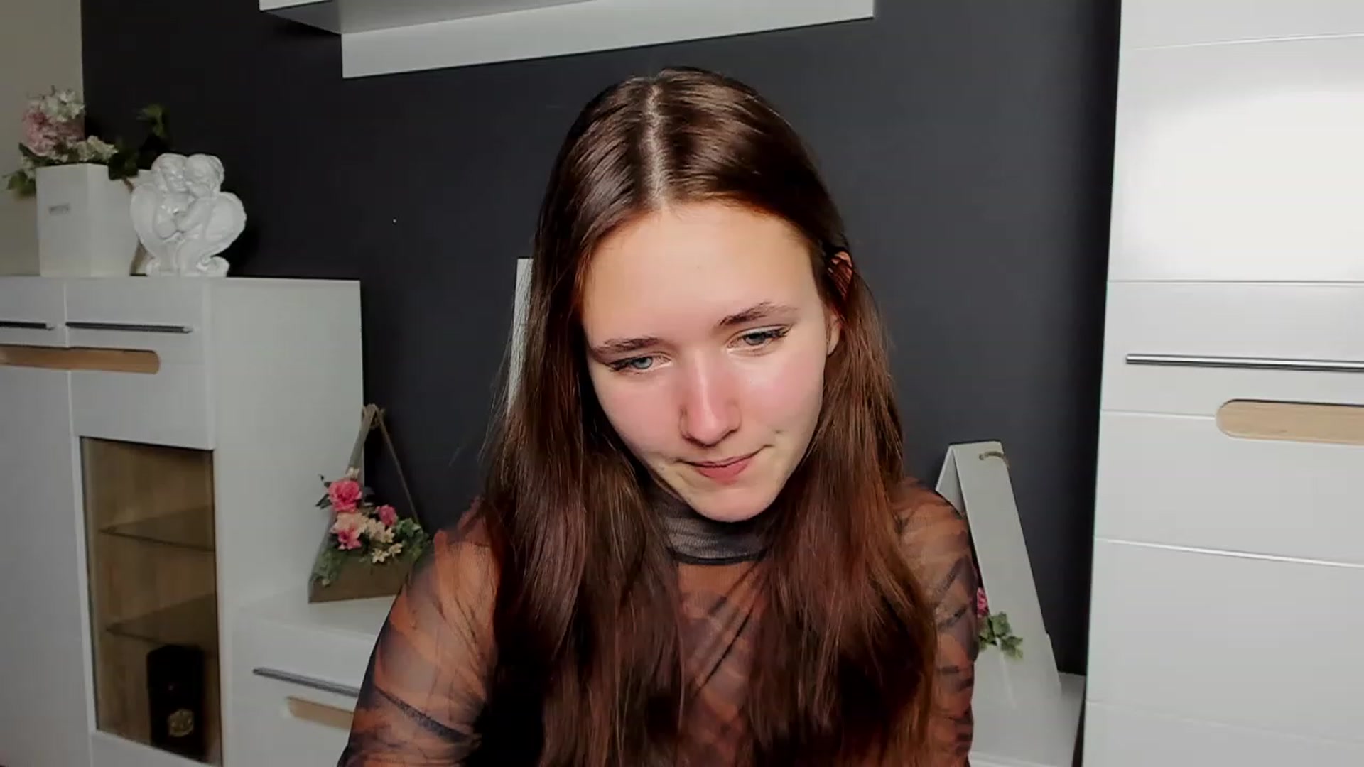 Gallery image thumbnail from Bansheee's myfreecams stream on, 12/24/2023, 02:38 image 15 of 20