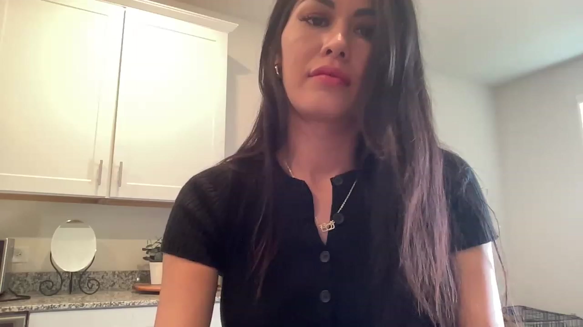 Gallery image thumbnail from BaoVyy's myfreecams stream on, 08/19/2023, 17:32 image 4 of 20