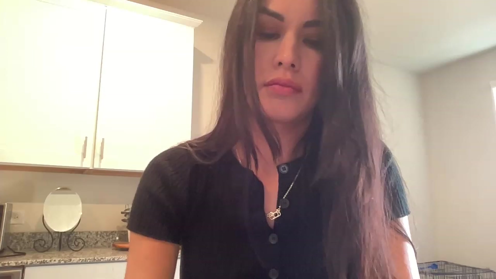 Gallery image thumbnail from BaoVyy's myfreecams stream on, 08/19/2023, 17:32 image 12 of 20