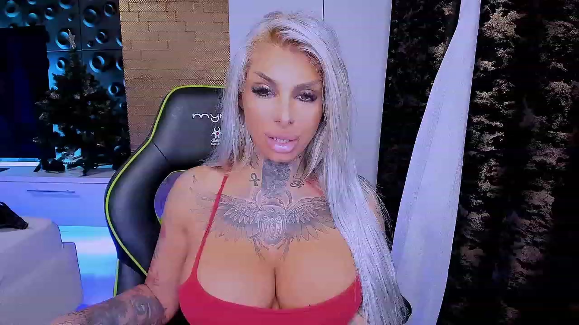 Gallery image thumbnail from BarbWire007's myfreecams stream on, 12/07/2022, 20:45 image 7 of 20