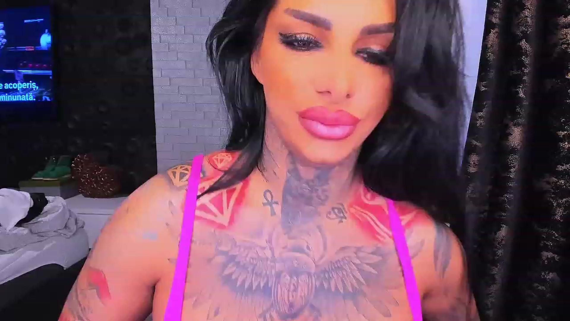 Gallery image thumbnail from BarbWire007's myfreecams stream on, 10/26/2023, 04:58 image 2 of 20