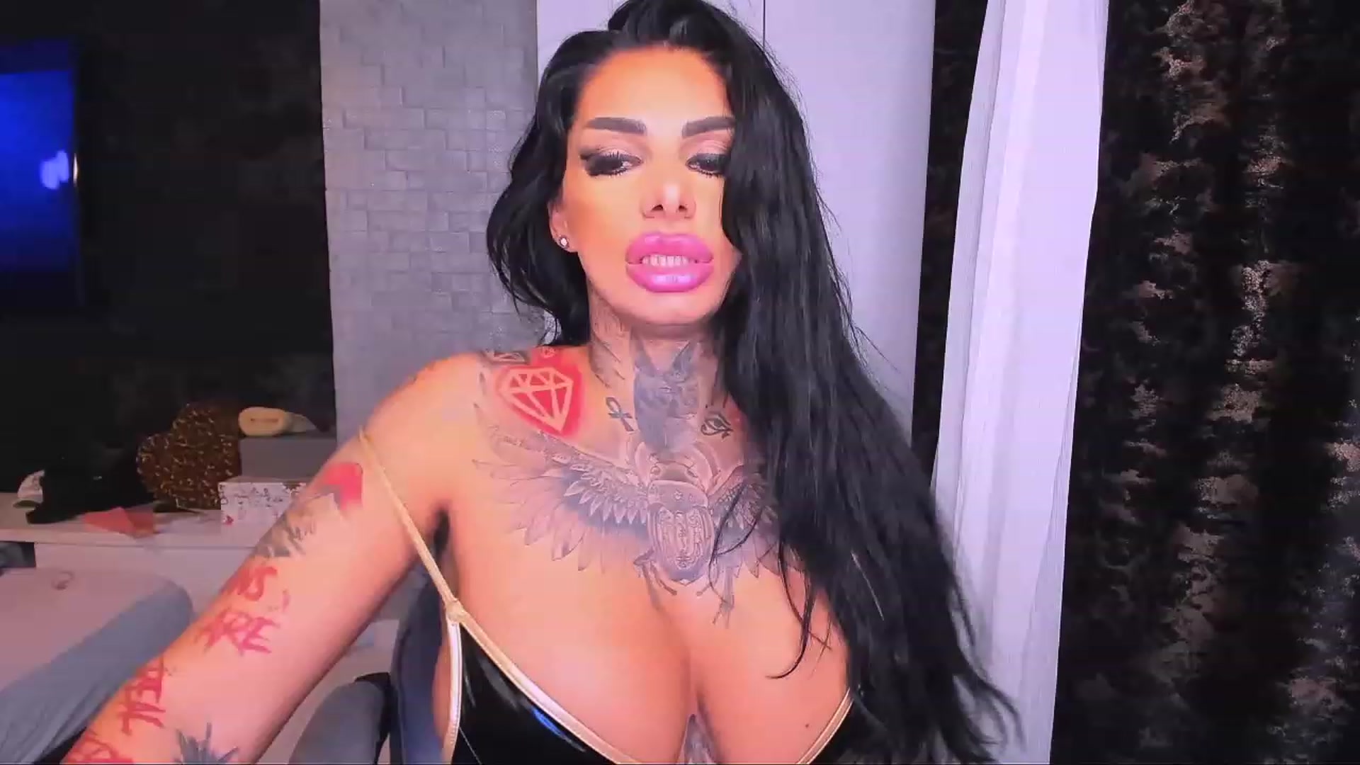 Gallery image thumbnail from BarbWire007's myfreecams stream on, 12/05/2023, 20:46 image 13 of 20