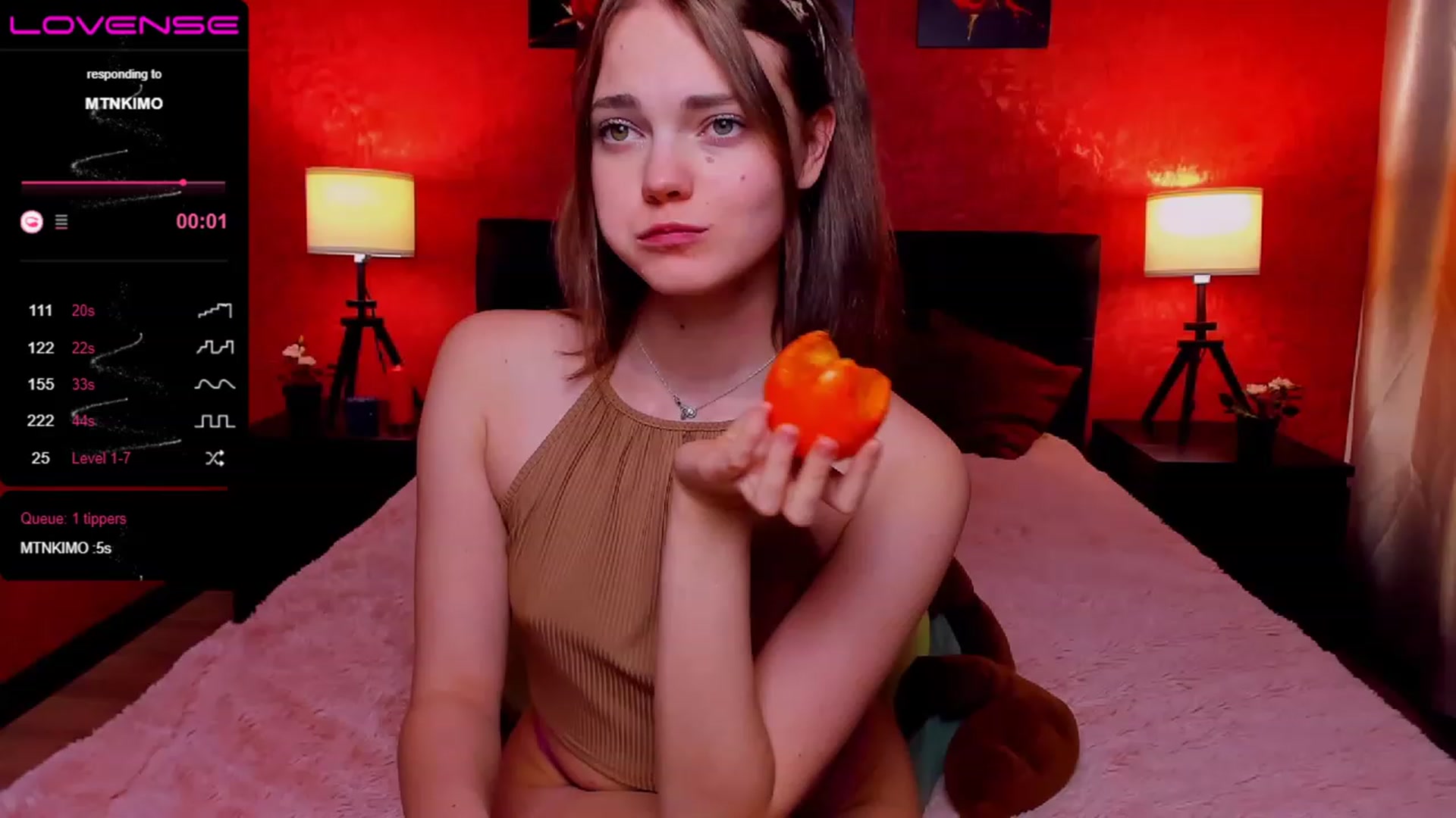 Gallery image thumbnail from BarbaraLane's myfreecams stream on, 11/16/2022, 18:14 image 17 of 20