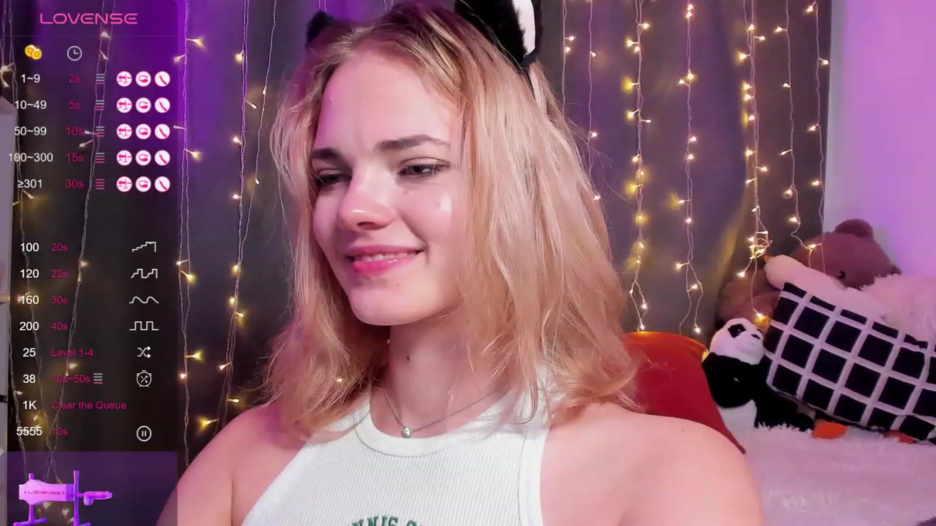 Gallery image thumbnail from BarbaraLane's myfreecams stream on, 12/01/2023, 16:39 image 5 of 20