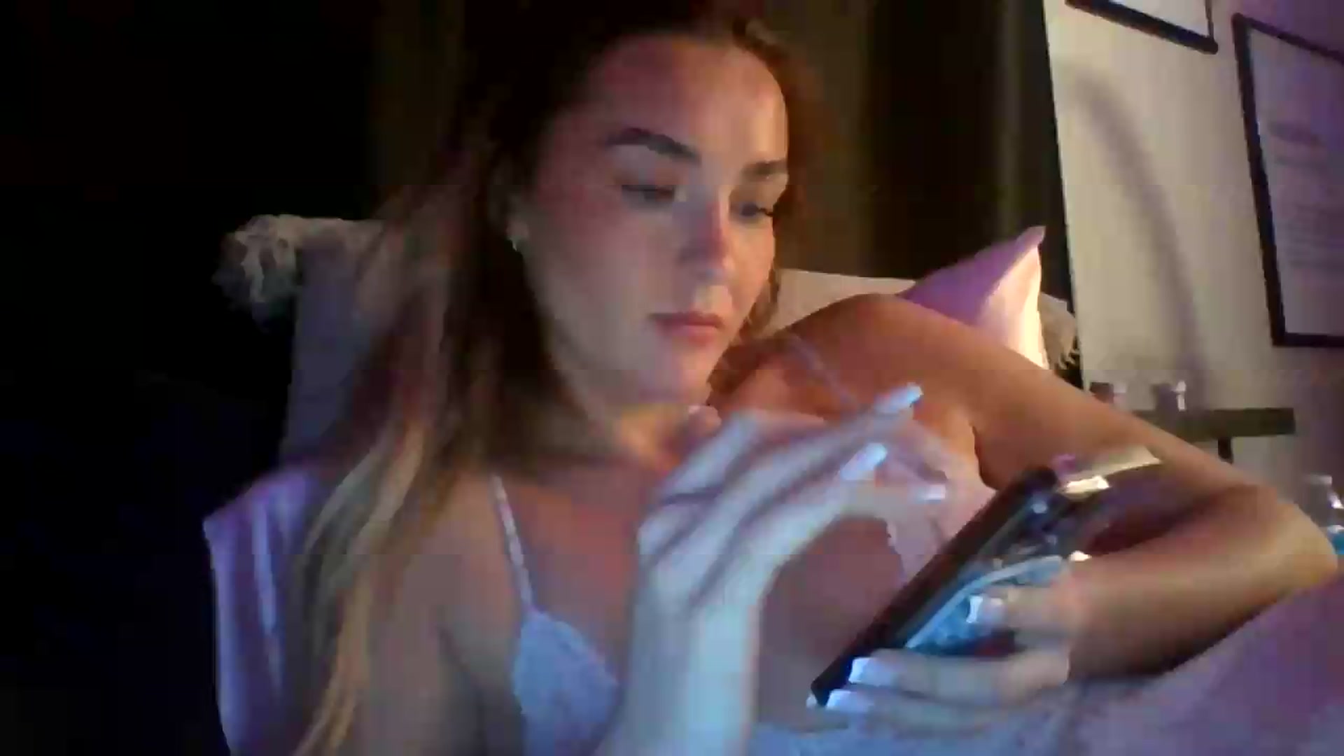 Gallery image thumbnail from Barbavaa1's myfreecams stream on, 08/12/2026, 04:58 image 7 of 20