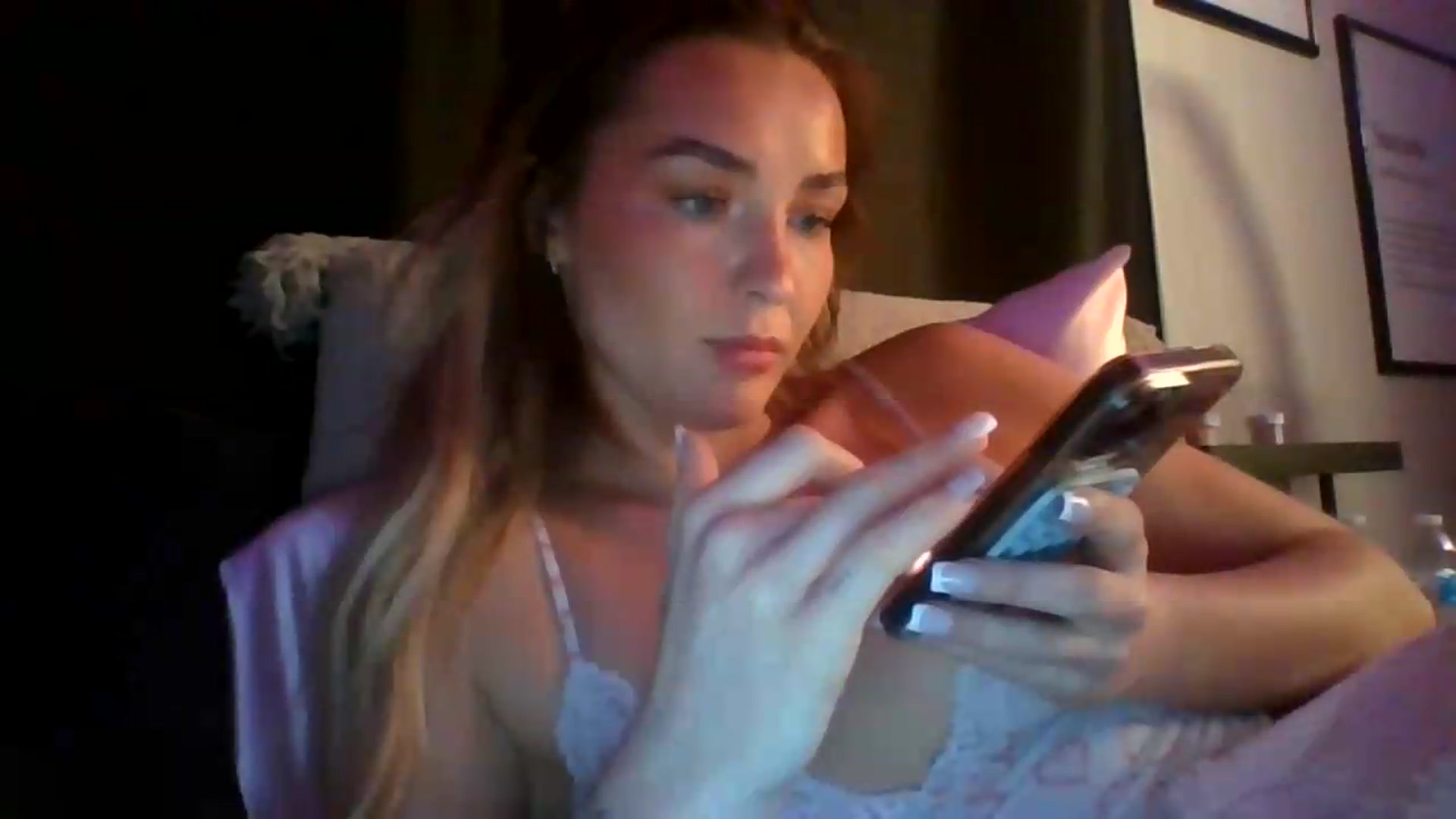 Gallery image thumbnail from Barbavaa1's myfreecams stream on, 08/12/2026, 04:58 image 8 of 20