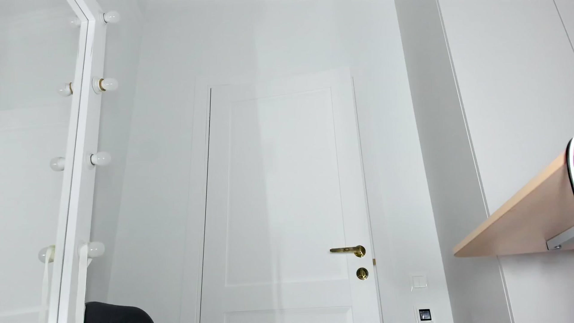 Gallery image thumbnail from Barbie2026's myfreecams stream on, 01/14/2026, 05:12 image 2 of 20