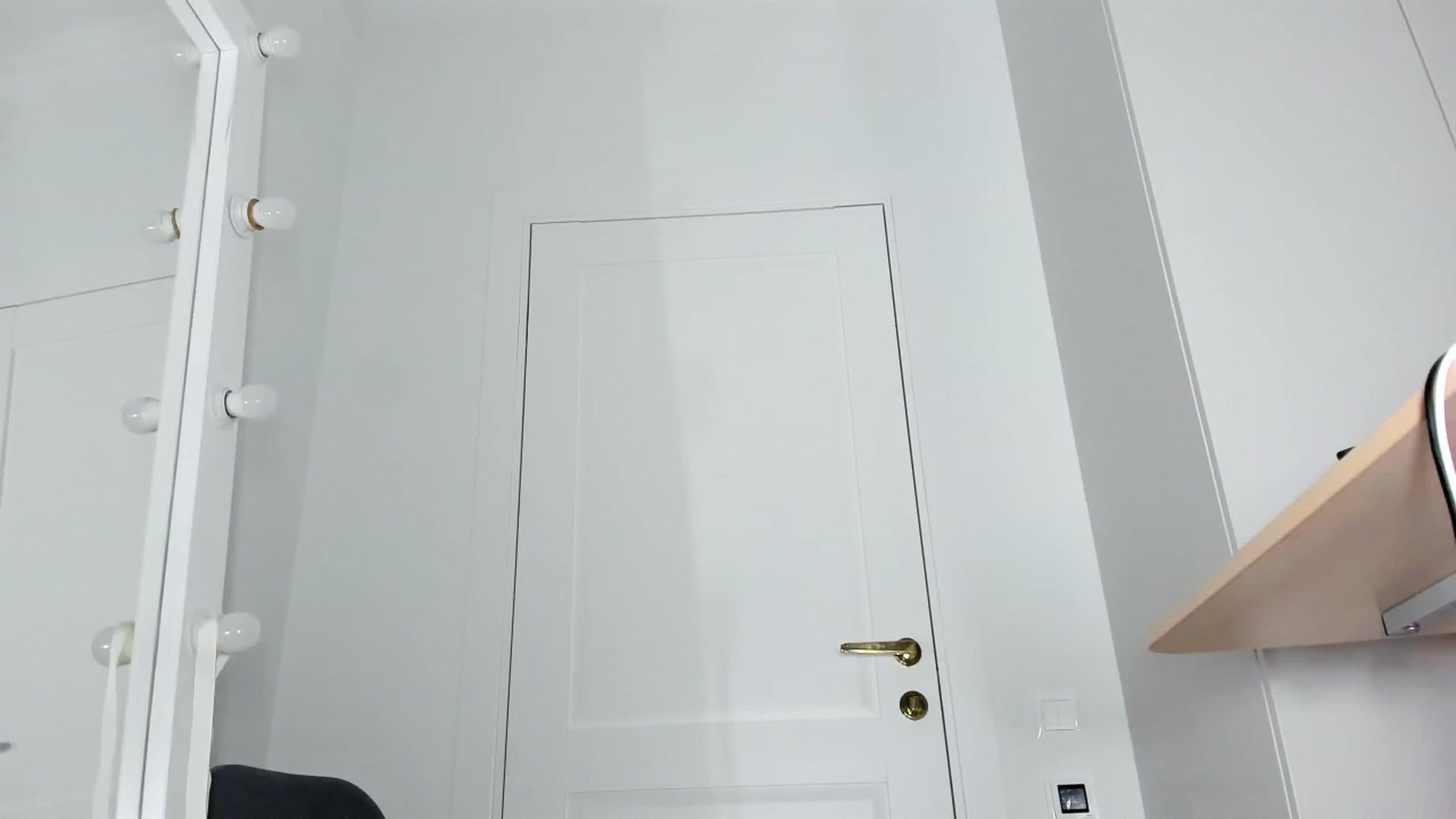 Gallery image thumbnail from Barbie2026's myfreecams stream on, 01/14/2026, 05:12 image 3 of 20