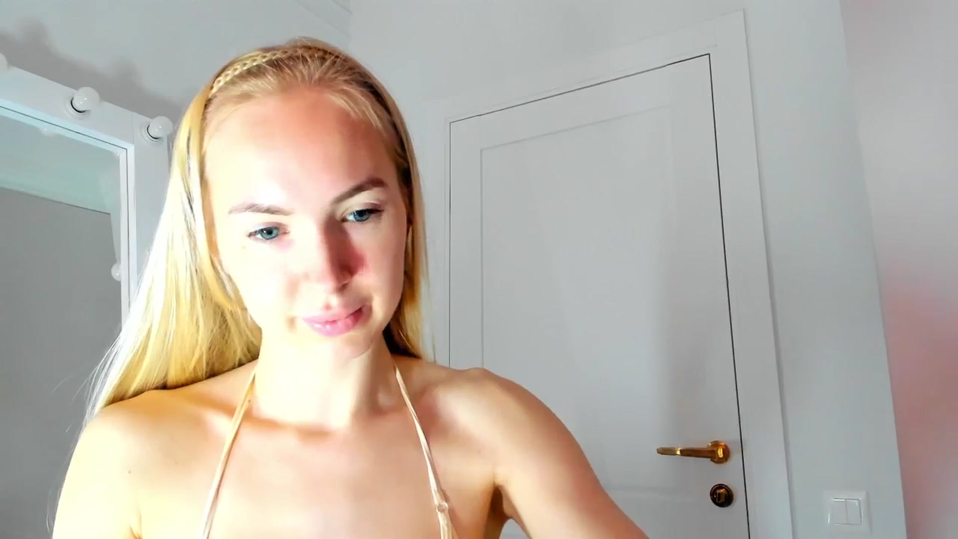 Gallery image thumbnail from Barbie2026's myfreecams stream on, 02/19/2026, 07:41 image 18 of 20