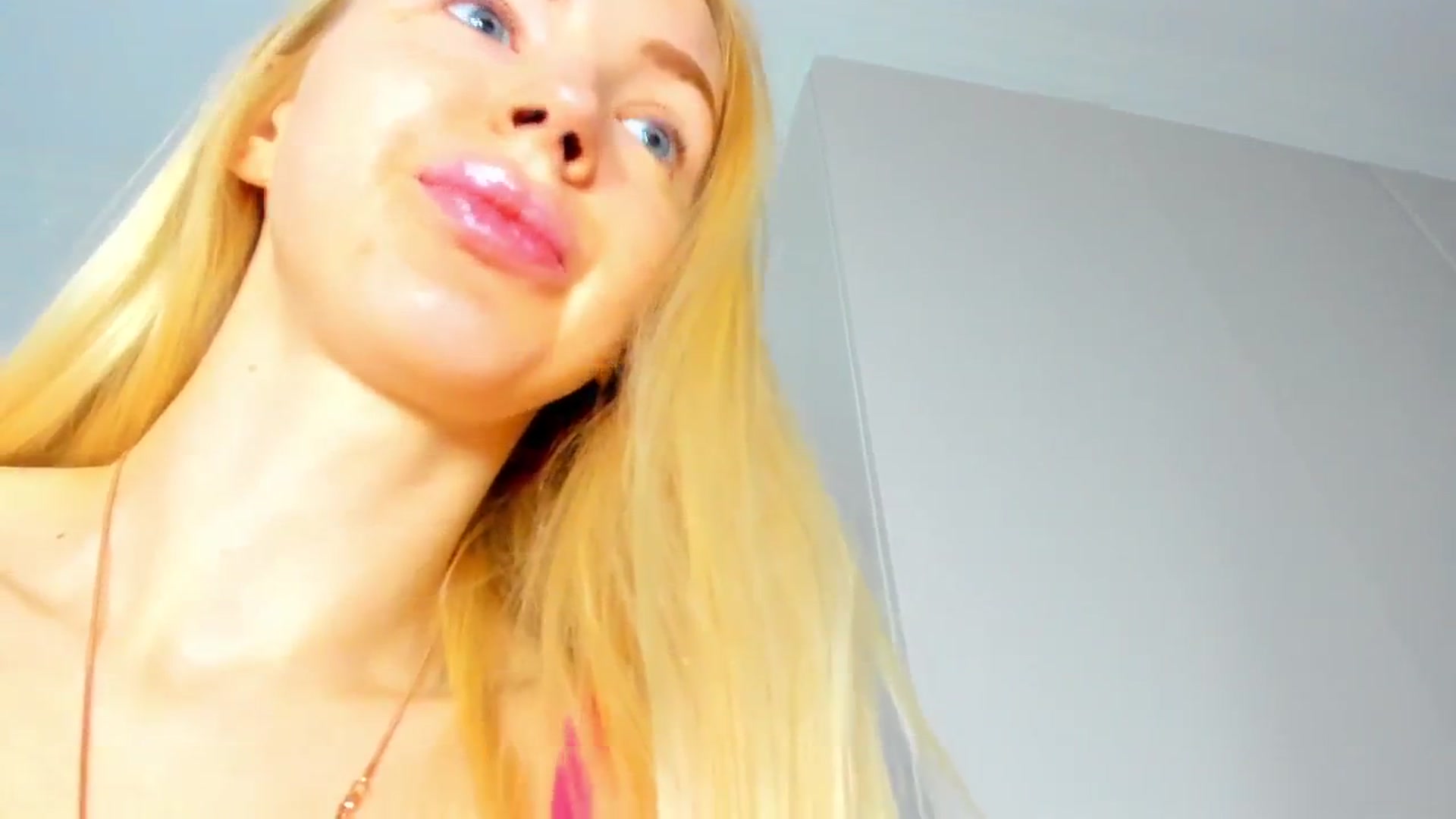 Gallery image thumbnail from Barbie2026's myfreecams stream on, 03/13/2026, 05:24 image 12 of 20